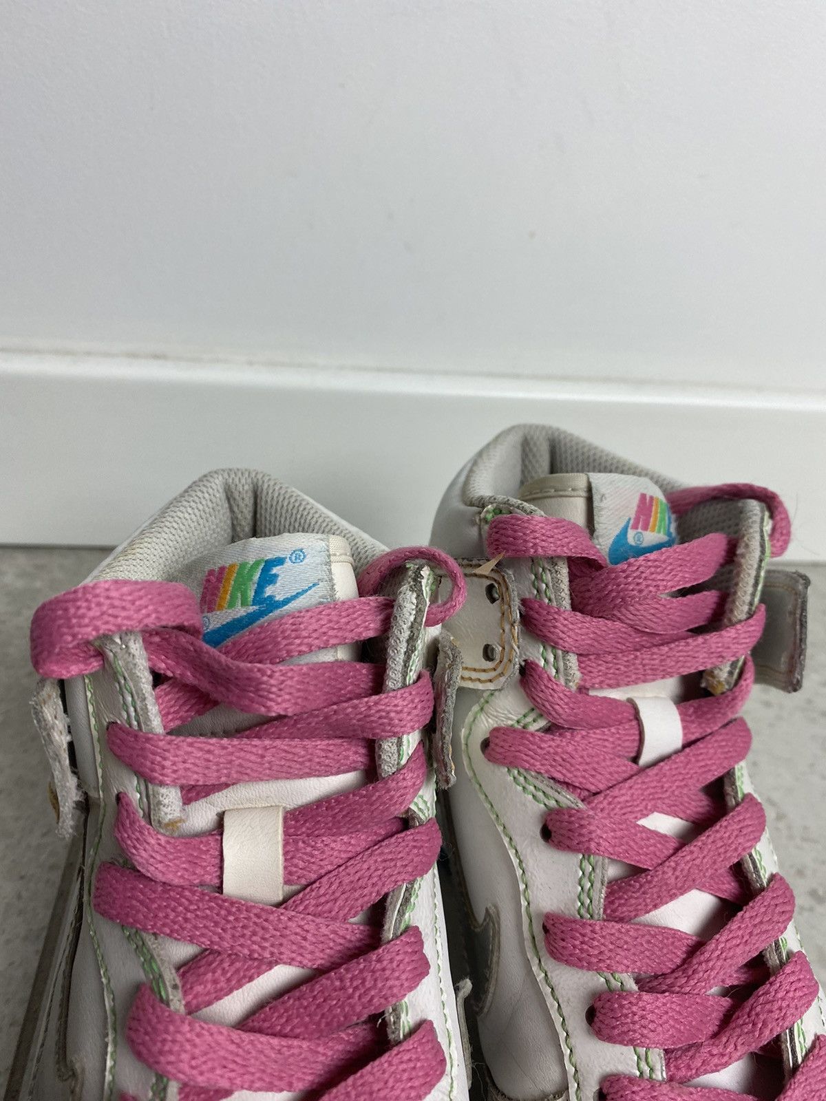 Nike × Vintage Rare! Vintage Nike High GS white metallic silver pink 3.5 US Size US 5 / EU 37 - 2 Thumbnail