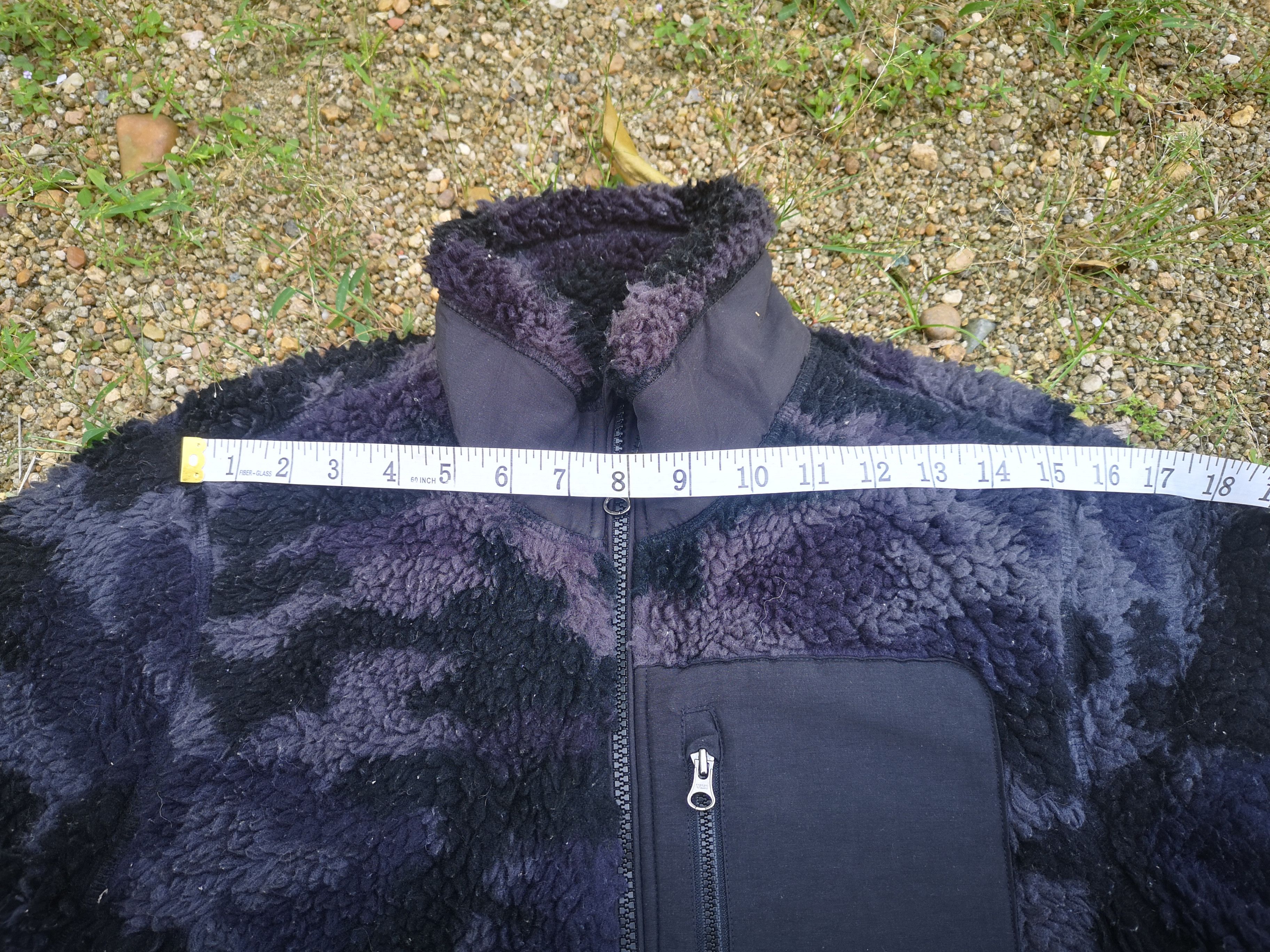Uniqlo Uniqlo Camo Deep Pile Sherpa Jacket Size US S / EU 44-46 / 1 - 9 Thumbnail