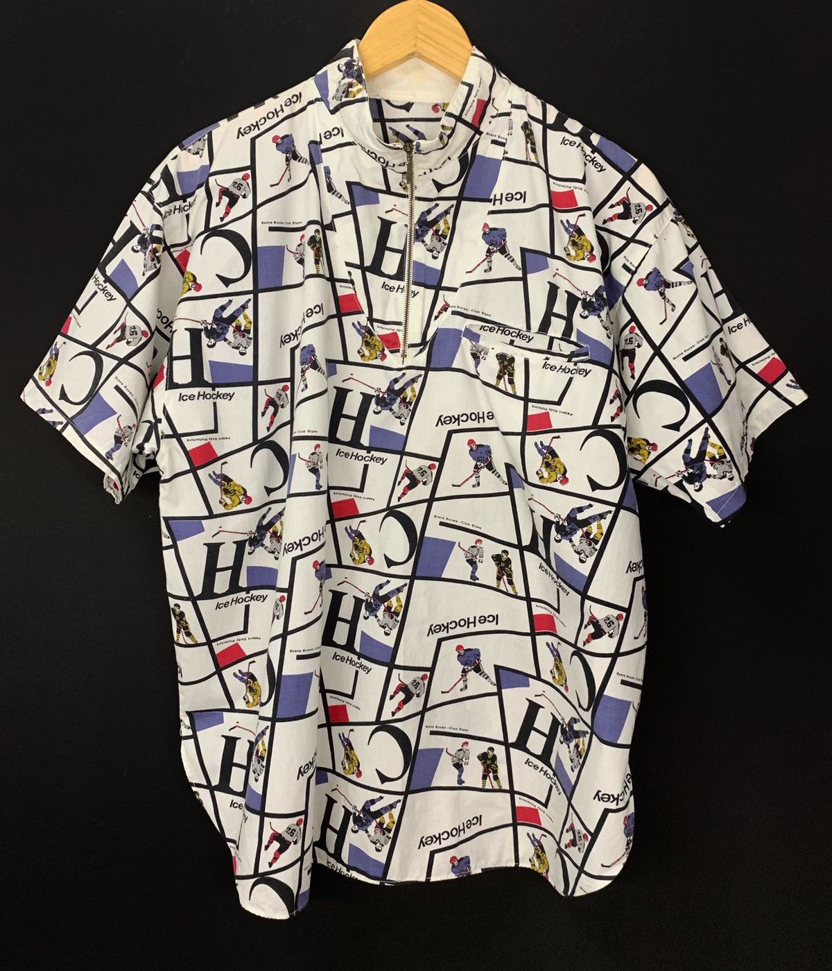 Japanese Brand Vintage Sports All Print Ice Hockey Pullover Half Zip Shirts Size US L / EU 52-54 / 3 - 1 Thumbnail