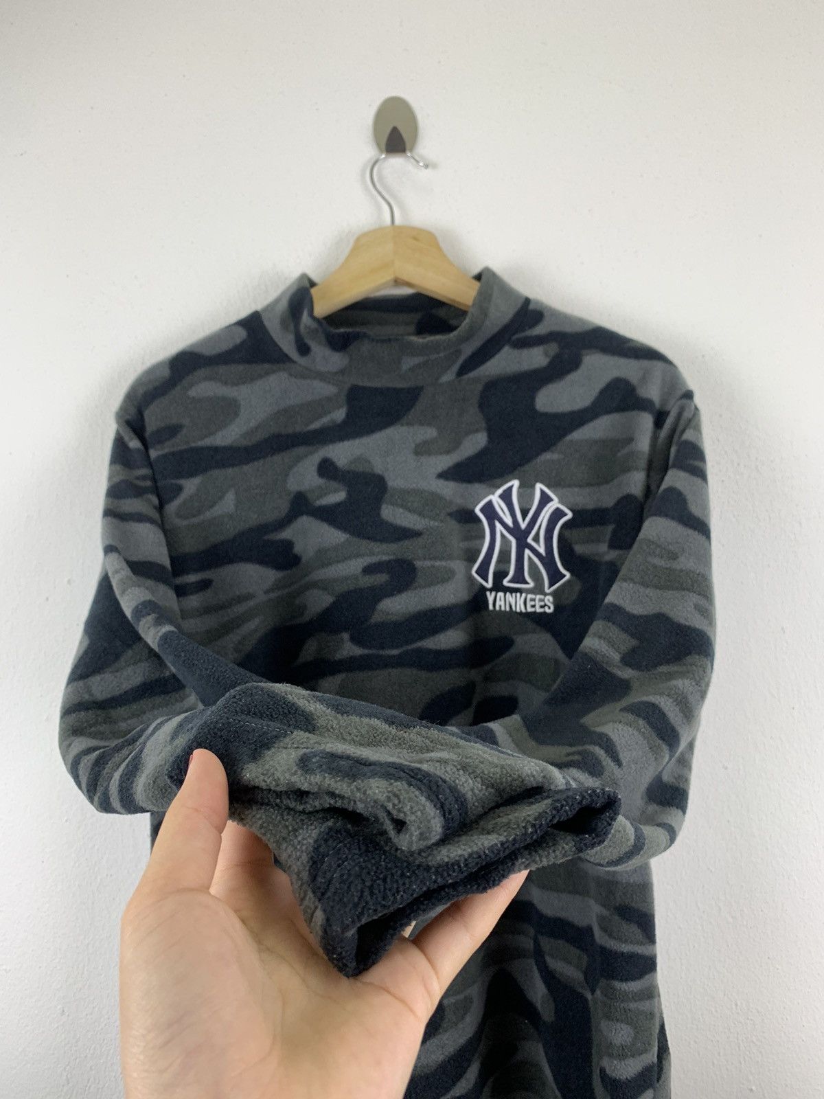 MLB NY YANKEES MLB CAMO FLEECE WEAR Size US L / EU 52-54 / 3 - 5 Thumbnail
