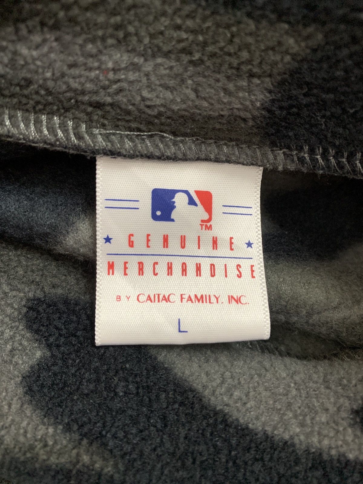 MLB NY YANKEES MLB CAMO FLEECE WEAR Size US L / EU 52-54 / 3 - 8 Thumbnail