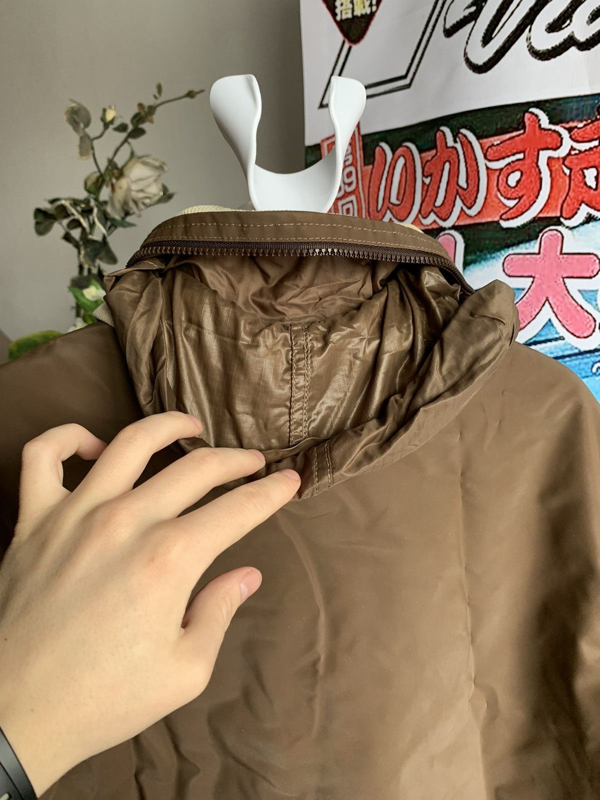 Vintage Vintage Soviet USSR style Waxed Brown Jacket Size US L / EU 52-54 / 3 - 16 Thumbnail