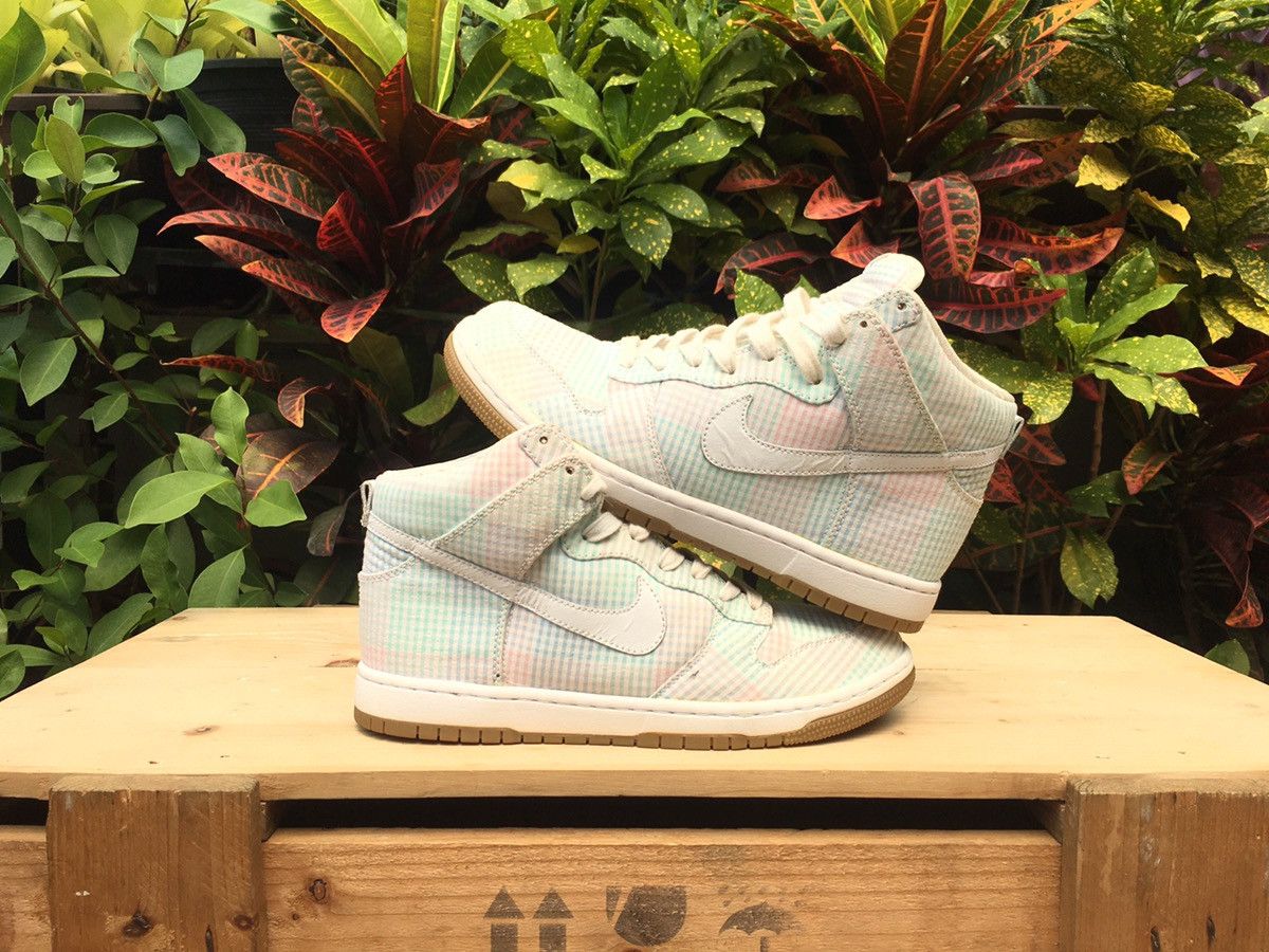 Nike × Supreme 🔥 Rare Nike Dunk High Supreme Fun Shirt Size US 8.5 / EU 41-42 - 2 Thumbnail