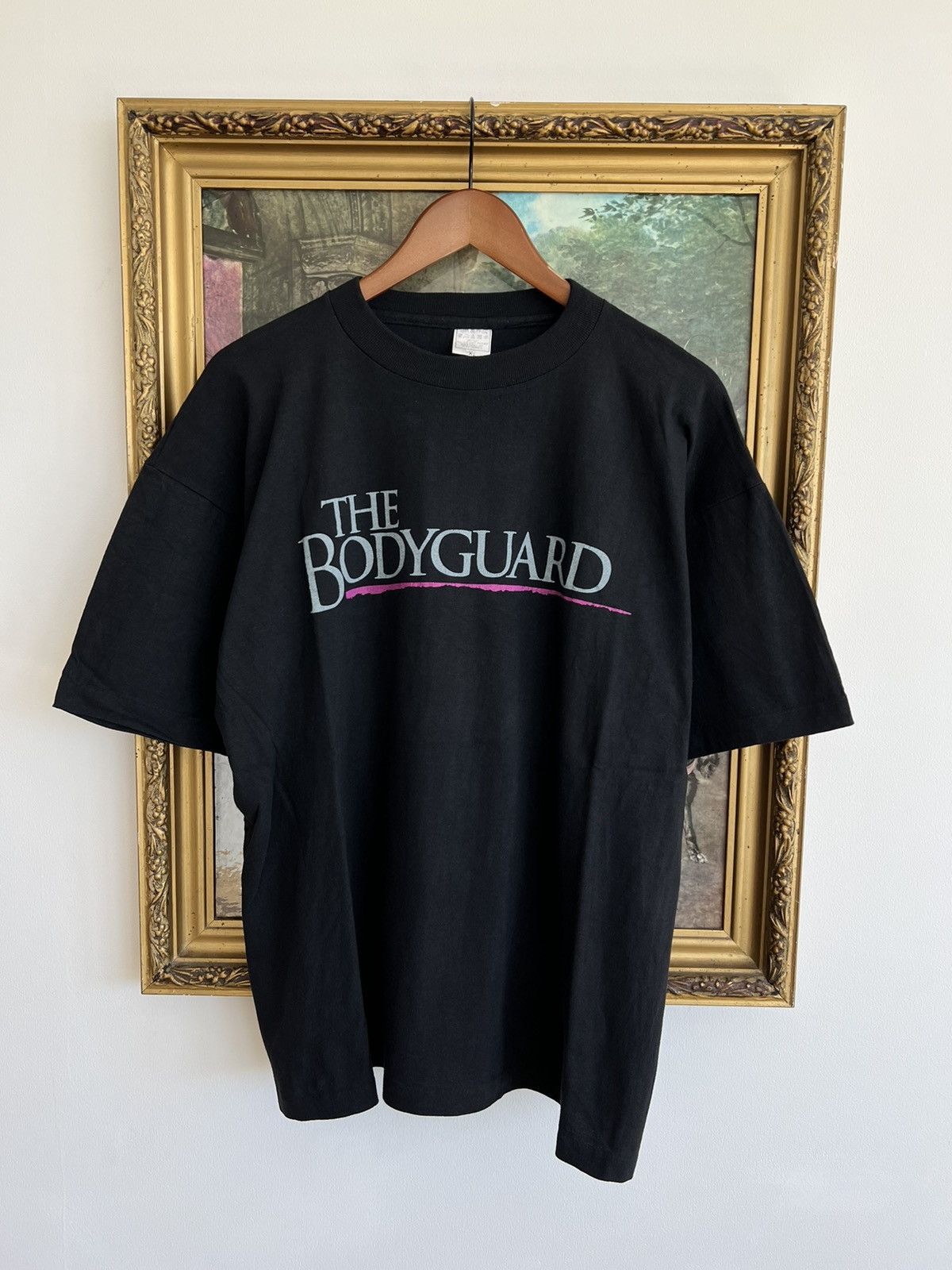 Band Tees Vintage 90s The BodyGuard Promo Movie Black Tee Size US XL / EU 56 / 4 - 1 Thumbnail