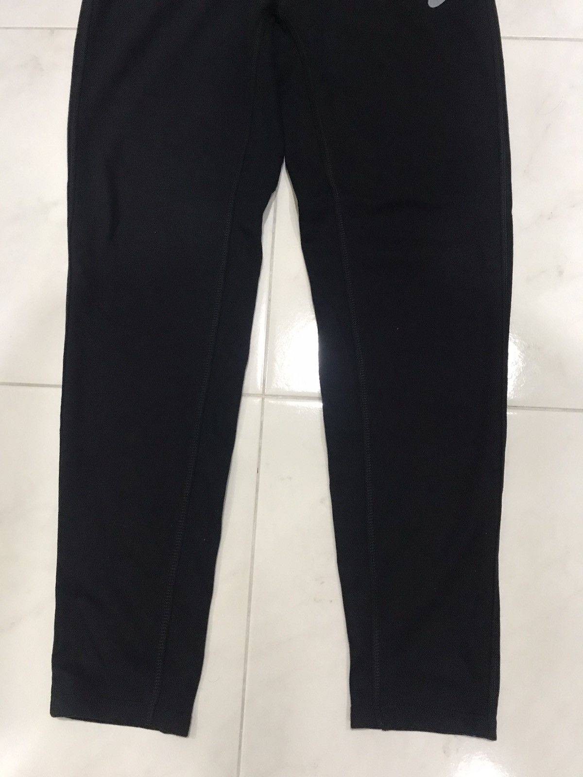 Nike Nike Black Sweatpant Size US 27 - 3 Thumbnail