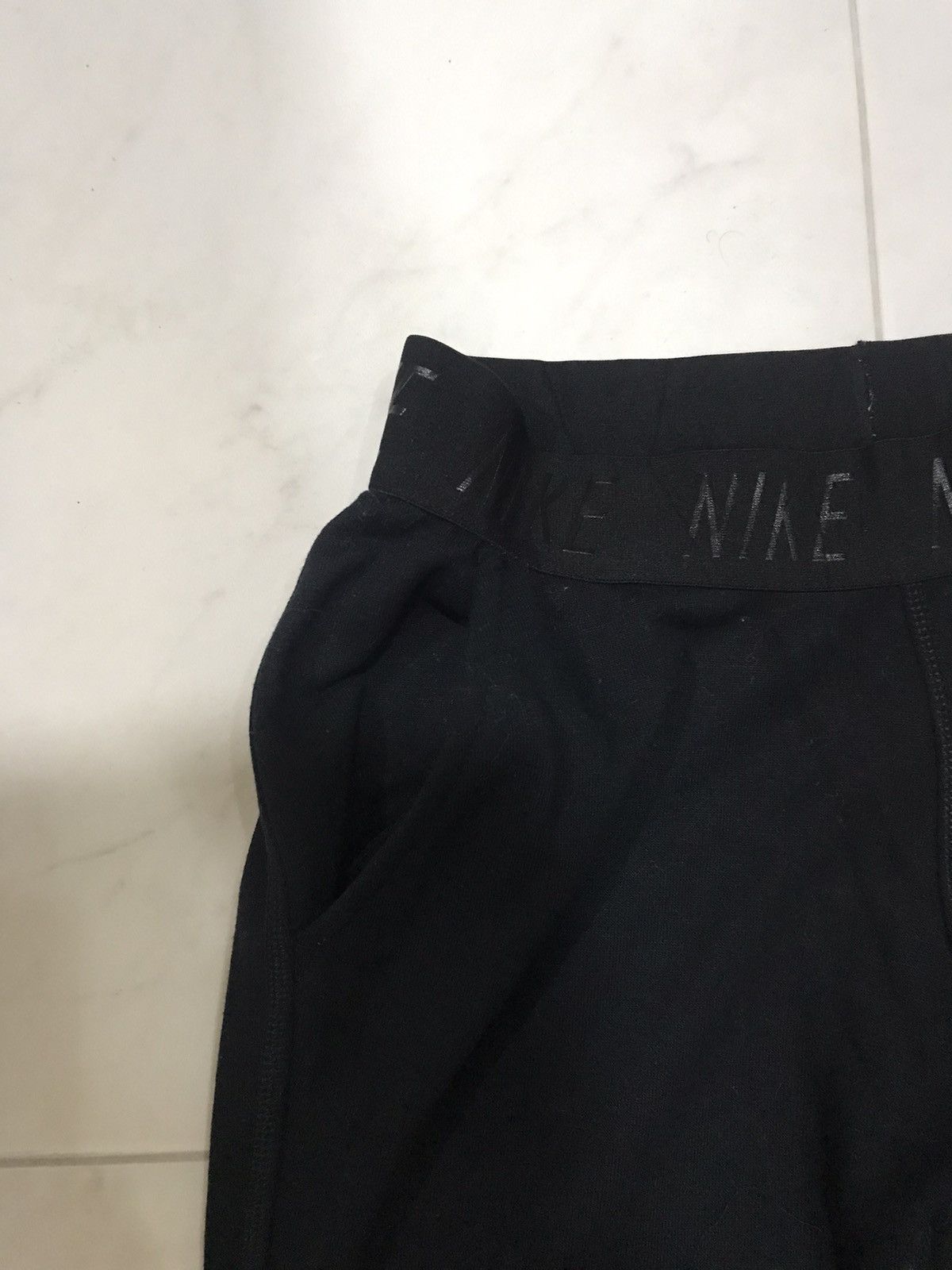 Nike Nike Black Sweatpant Size US 27 - 4 Thumbnail