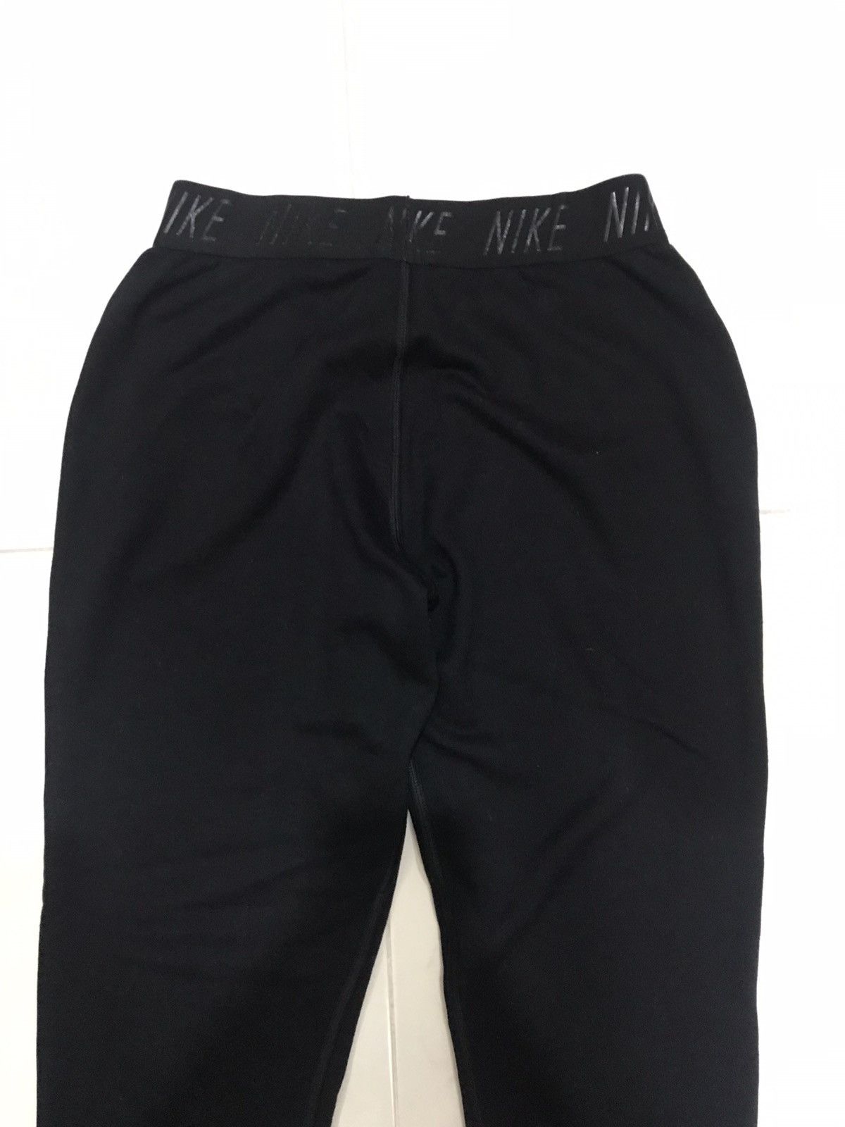 Nike Nike Black Sweatpant Size US 27 - 6 Thumbnail