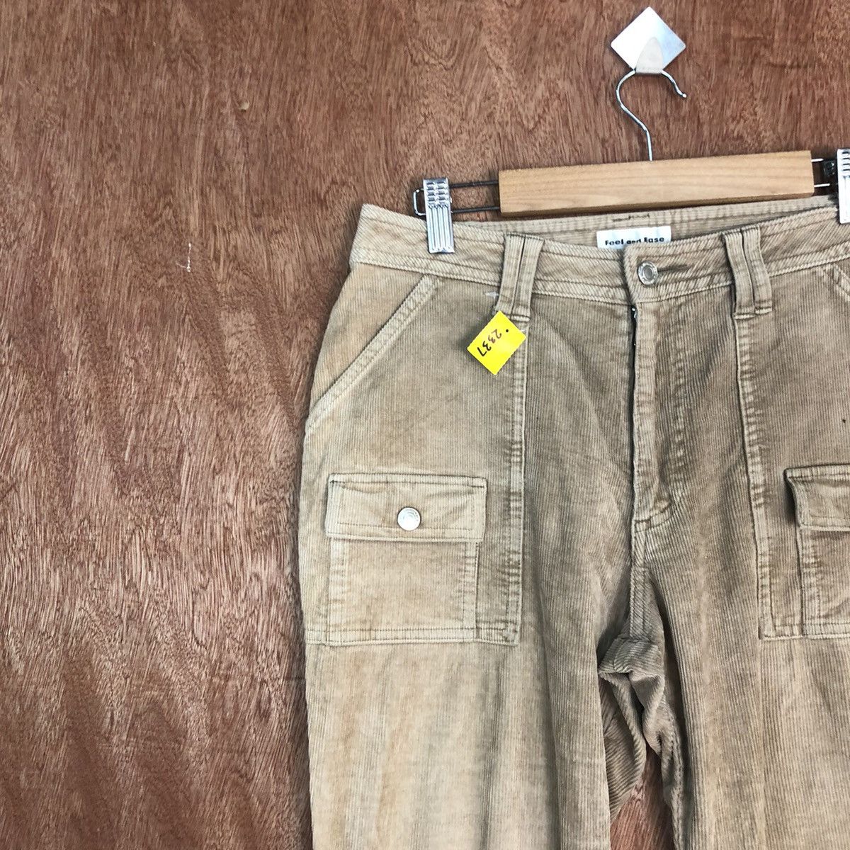 Japanese Brand DLL Feel & Ease Brown Corduroy bush Pants #2337 Size 27" / US 4 / IT 40 - 6 Thumbnail