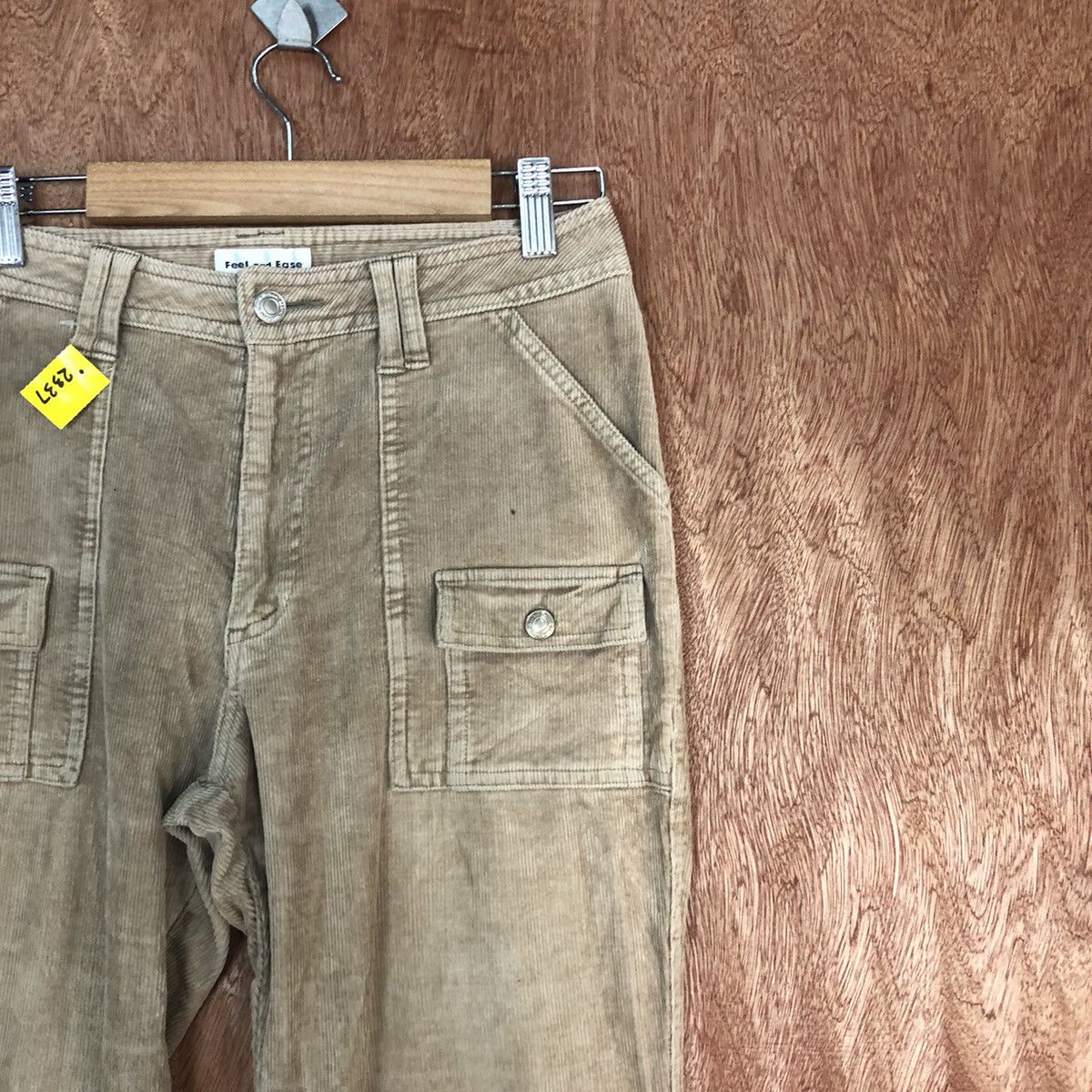 Japanese Brand DLL Feel & Ease Brown Corduroy bush Pants #2337 Size 27" / US 4 / IT 40 - 5 Thumbnail