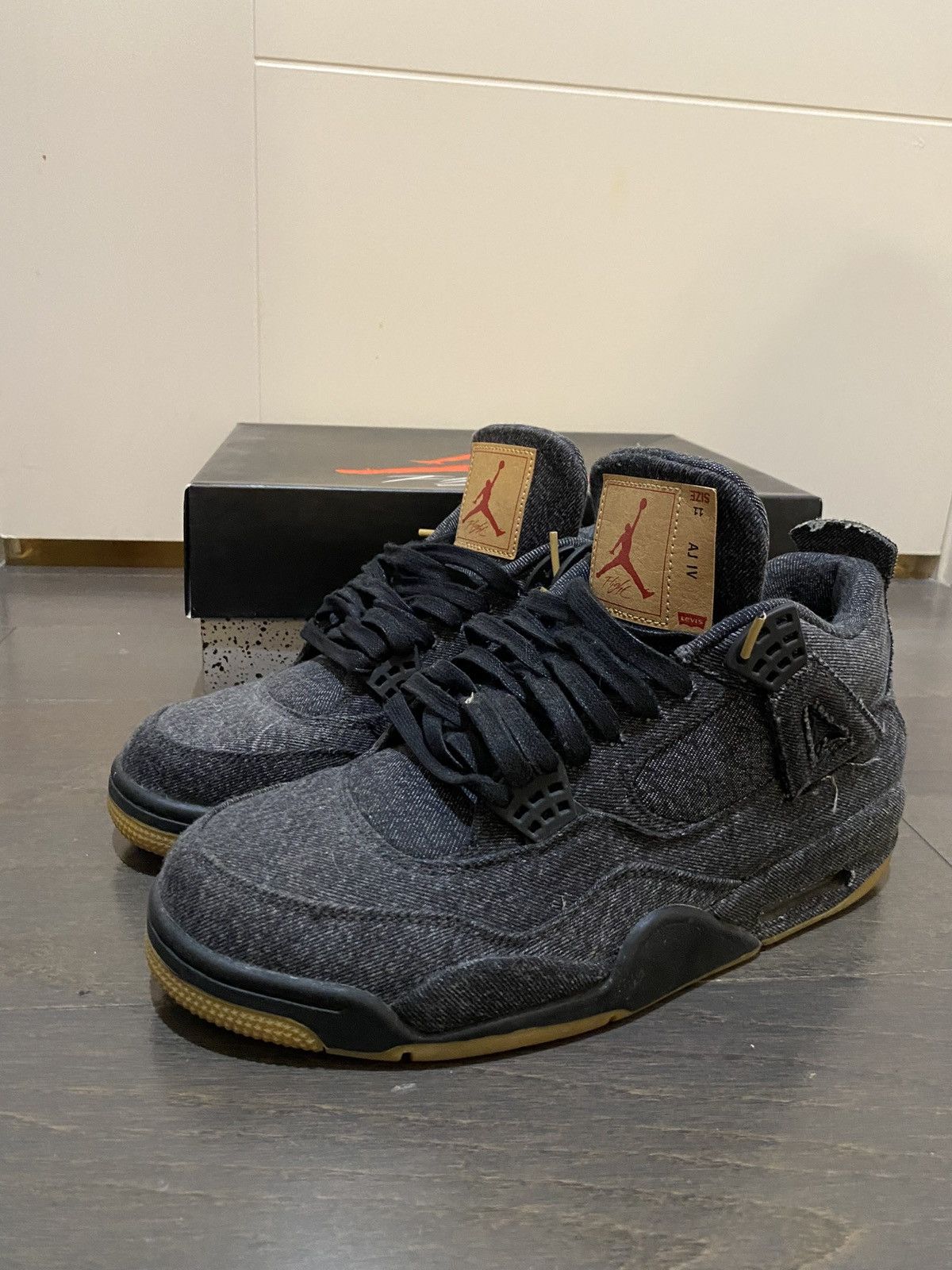 levis jordan 4s