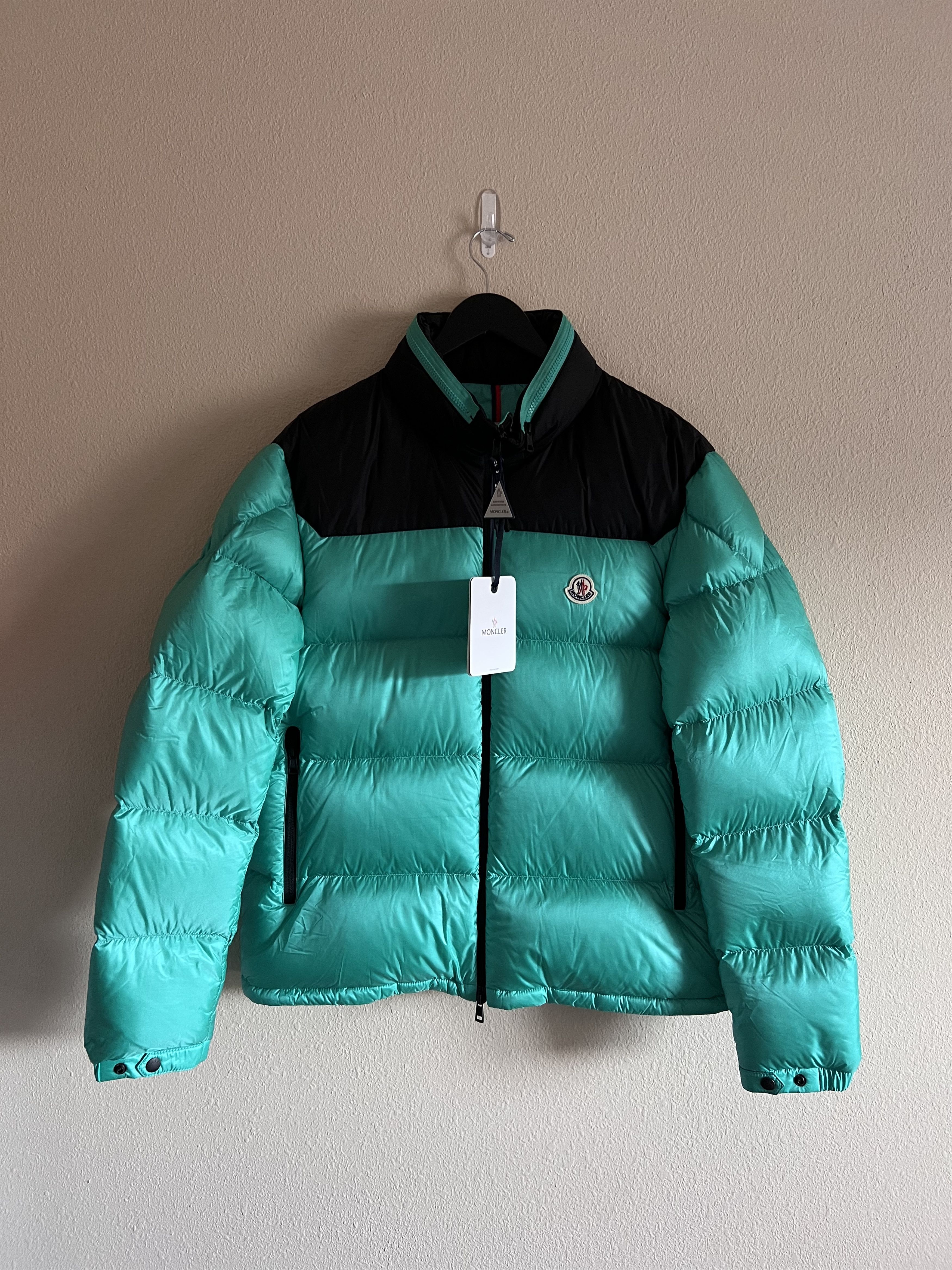 image of Moncler Peuplier Puffer Jacket In Teal Green, Men's (Size 2XL)