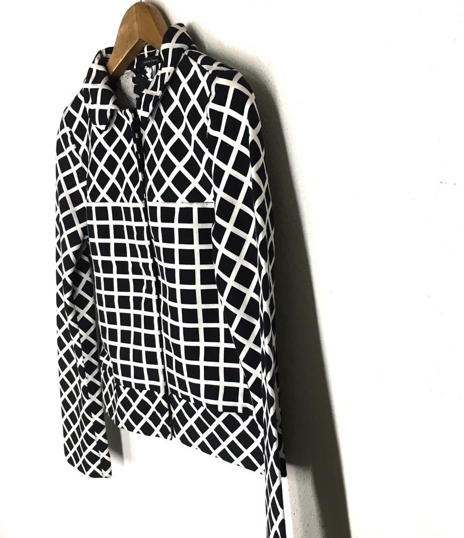 Gianfranco Ferre Fashion Design Jacket cw21 Size US S / EU 44-46 / 1 - 3 Thumbnail