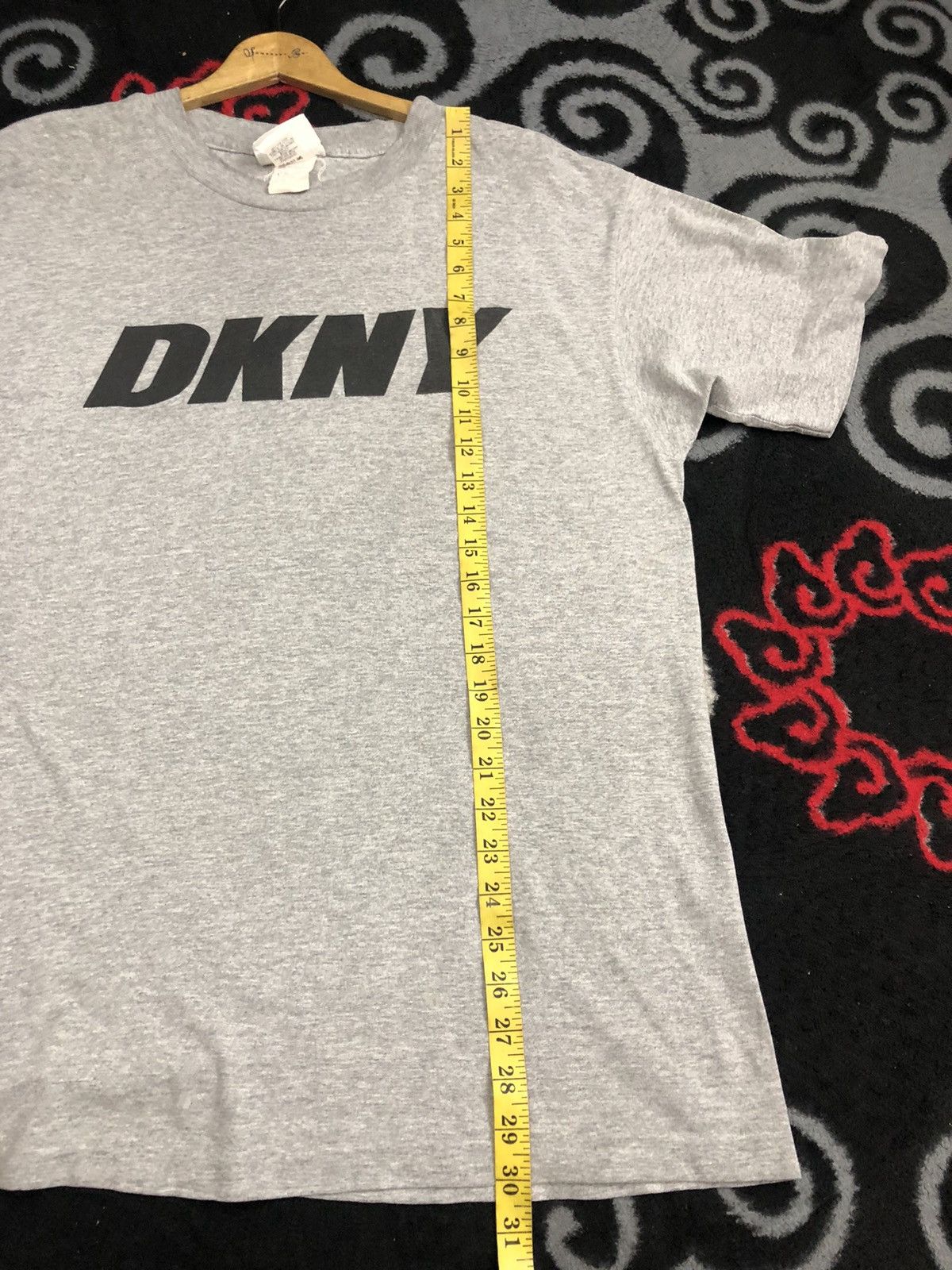 DKNY Vintage DKNY T-Shirt Size US L / EU 52-54 / 3 - 9 Thumbnail