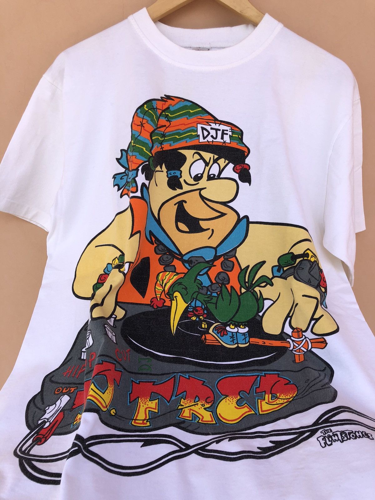 Cartoon Network Vintage 90s Flintstones Dj Fred Hip Hop Tee (Wacky Races) Size US L / EU 52-54 / 3 - 4 Thumbnail