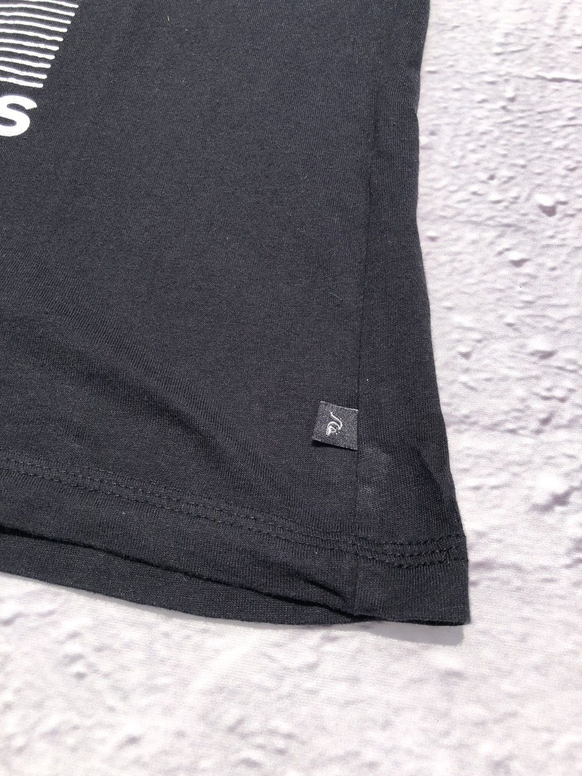 Band Tees Joy Division Quiksilver Band Tee (New Order Sex Pistols) Size US S / EU 44-46 / 1 - 4 Thumbnail