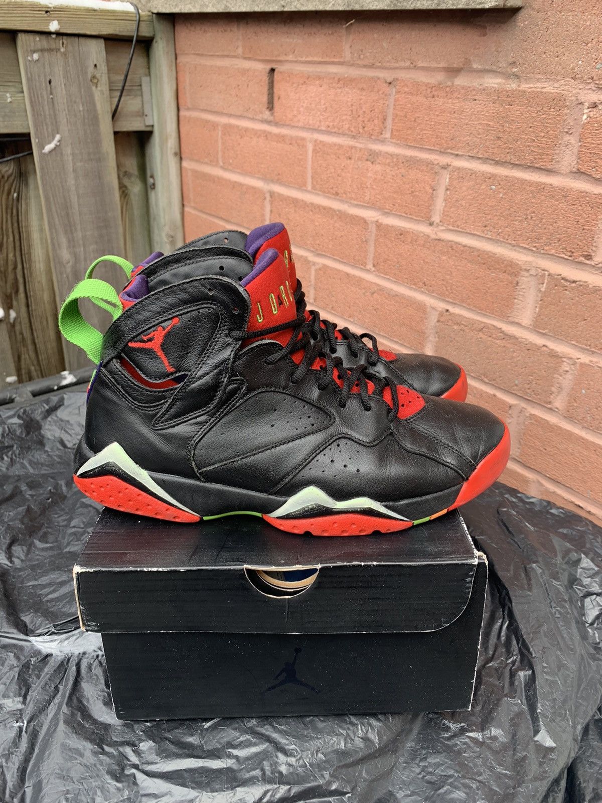 Jordan Brand × Nike Air Jordan 7 Retro Marvin the Martian 2015 Size US 7 / EU 40 - 1 Thumbnail