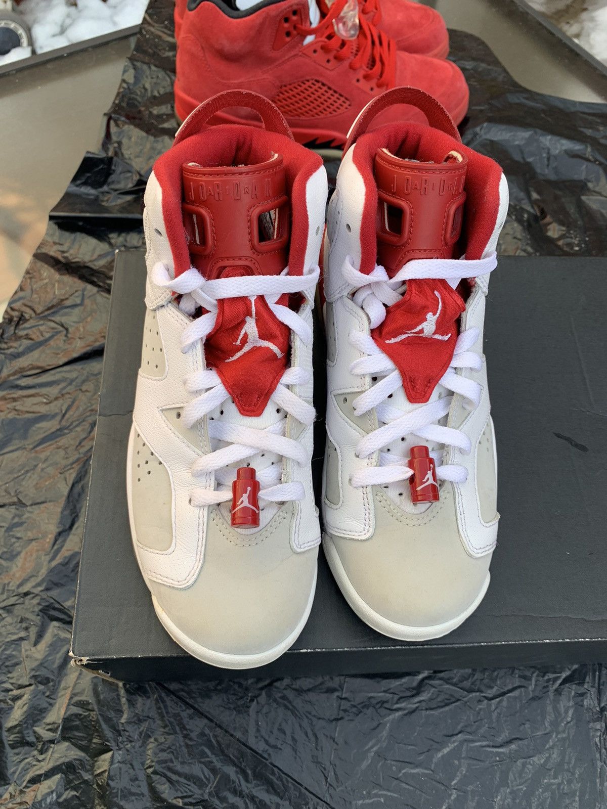 Jordan Brand × Nike Air Jordan 6 Retro GS Alternate Size US 5 / EU 37 - 2 Thumbnail