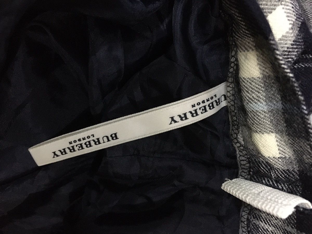 Burberry Vintage Burberry Skirt Size US 26 / EU 42 - 3 Thumbnail