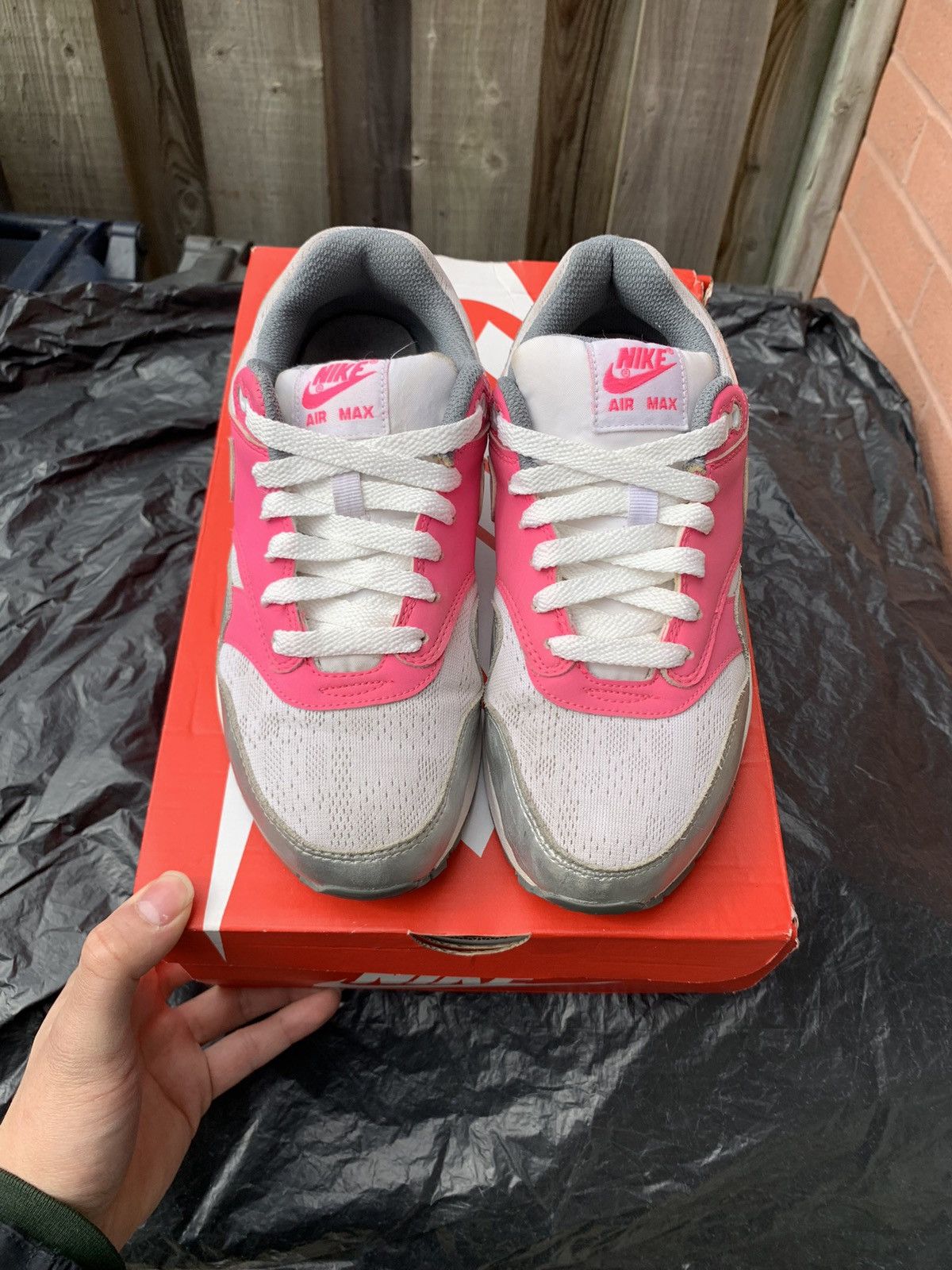 Nike Air Max 1 GS Pink Pow Size US 6.5 / EU 39-40 - 2 Thumbnail