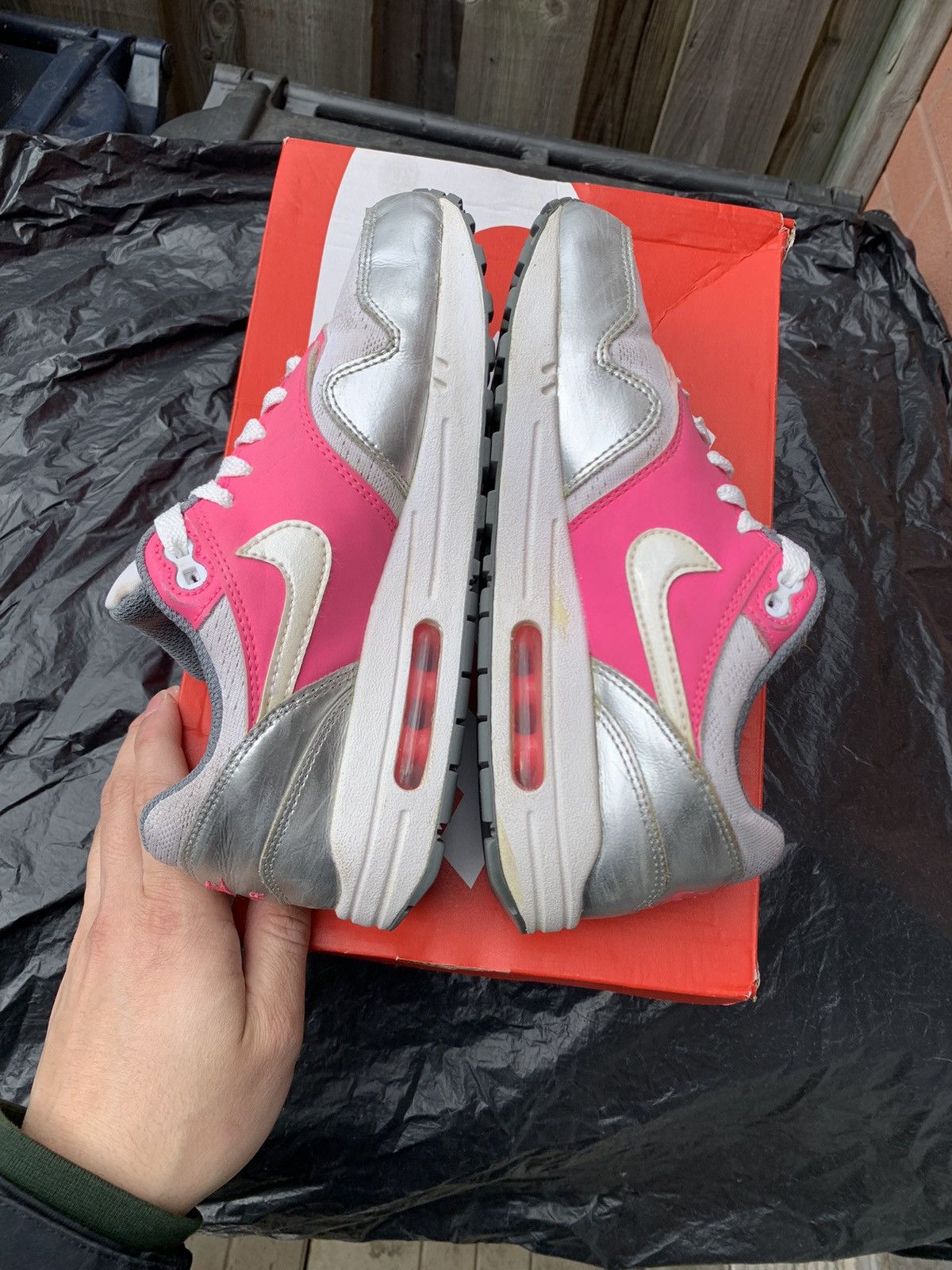 Nike Air Max 1 GS Pink Pow Size US 6.5 / EU 39-40 - 4 Thumbnail