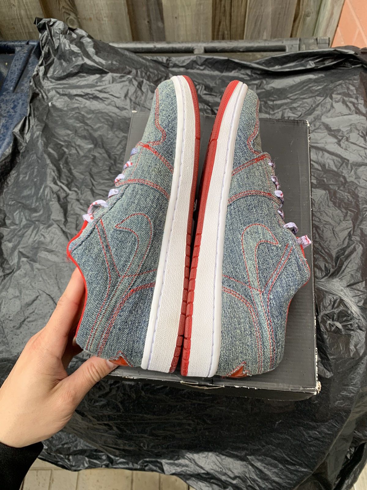 Jordan Brand × Nike Air Jordan 1 Retro Low Denim 2007 Size US 9.5 / EU 42-43 - 6 Thumbnail