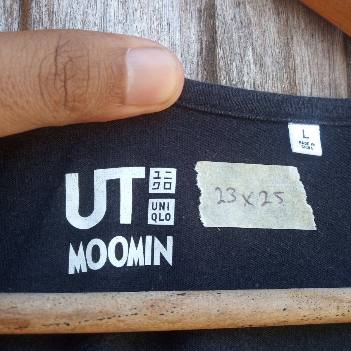 Anime Rare!! Uniqlo X Moomin Animated Cartoon Character T-Shirt Size US L / EU 52-54 / 3 - 4 Thumbnail