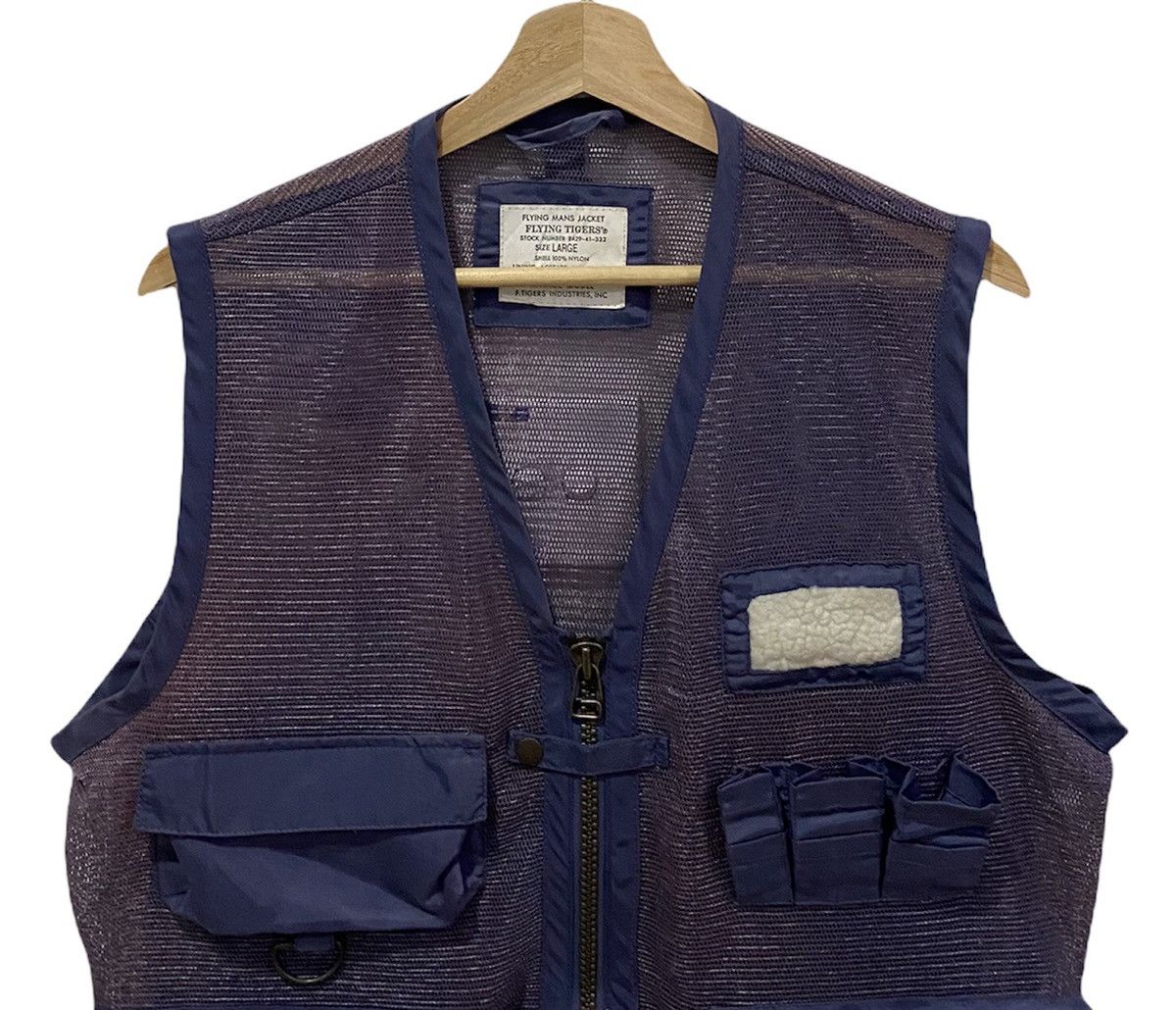 Japanese Brand VINTAGE ARMY SURVIVAL VEST TACTICAL MULTI POCKET MESH JACKET Size US S / EU 44-46 / 1 - 4 Thumbnail