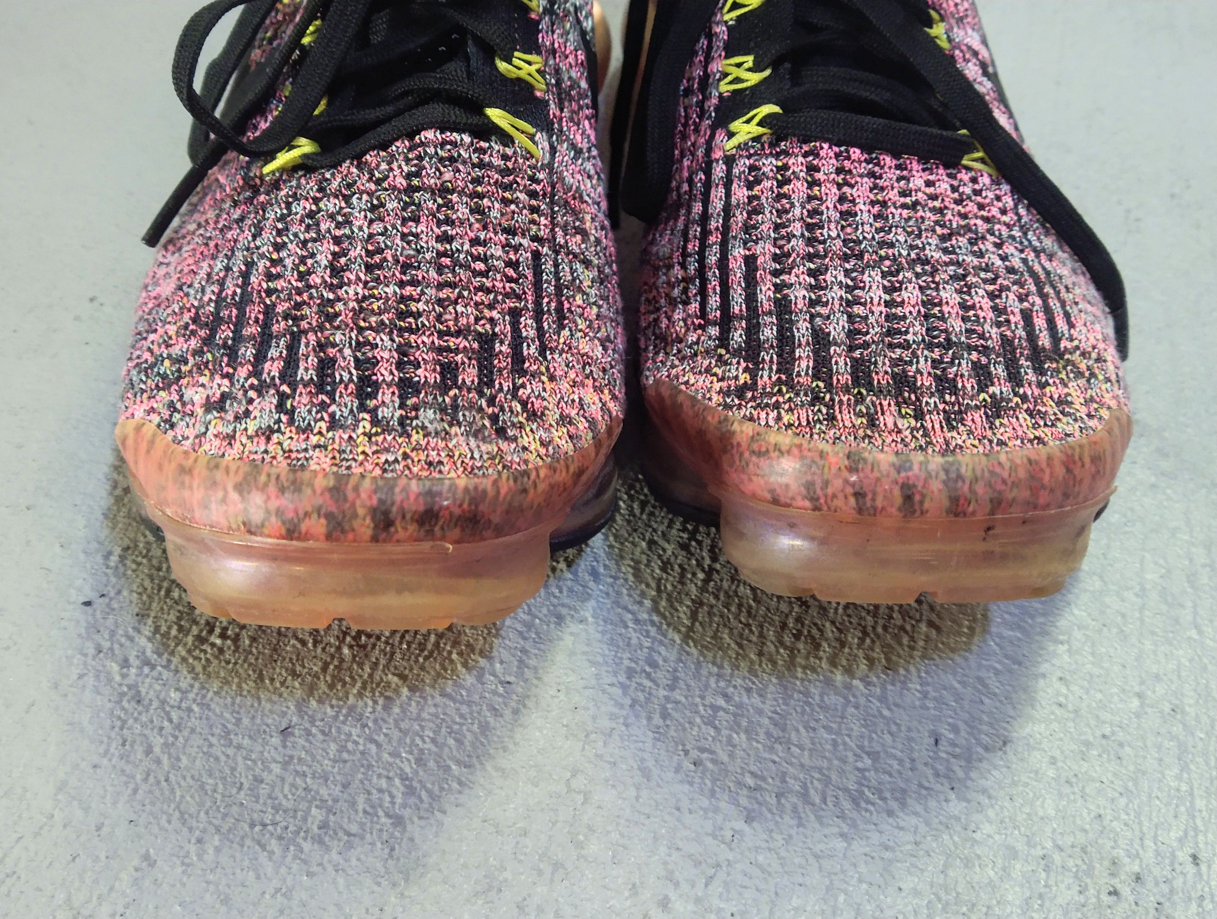 Nike Nike VaporMax Flyknit 3 Pink Black 8.5 AJ6910-006 Size US 8.5 / EU 41-42 - 5 Thumbnail