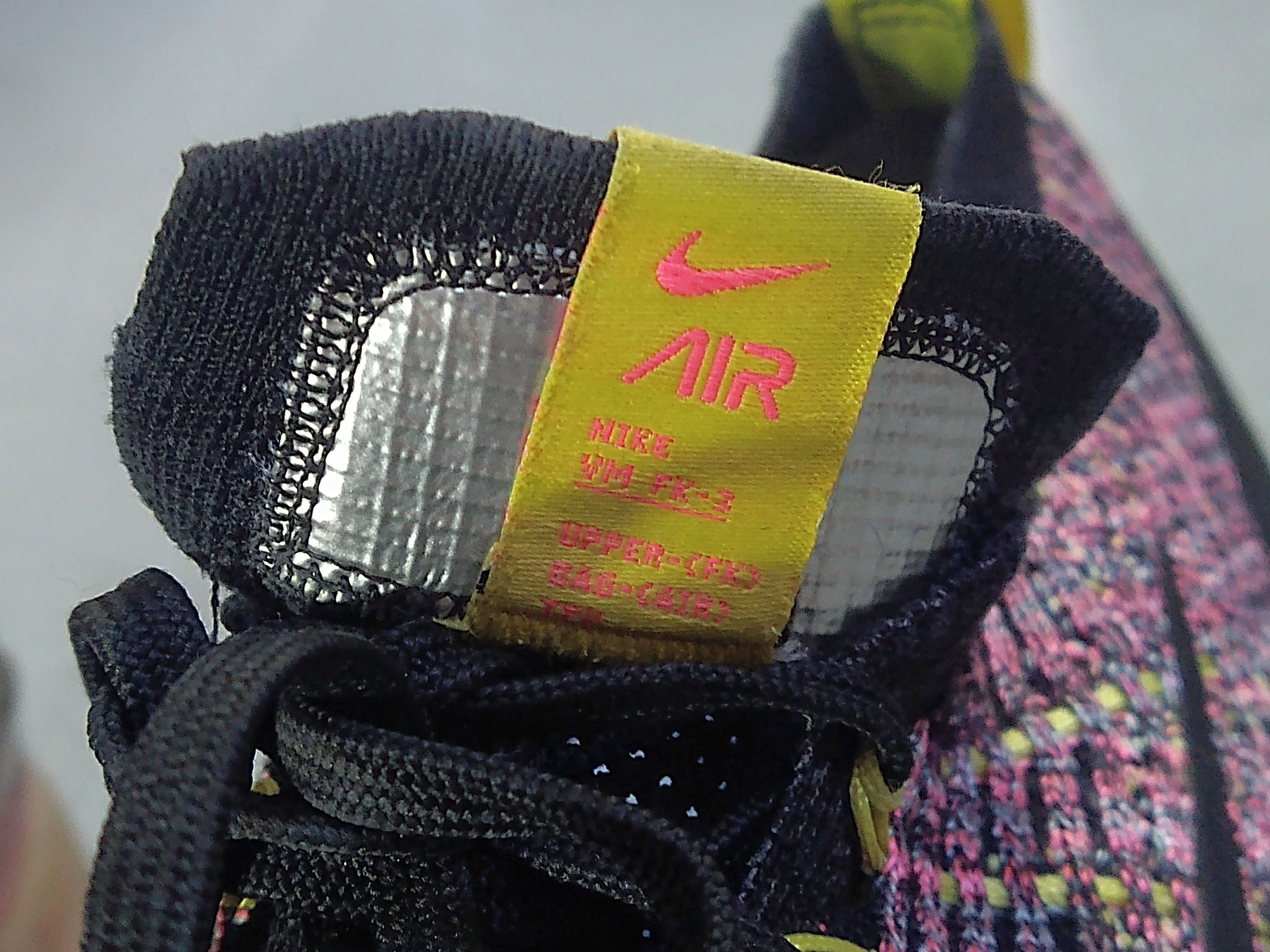 Nike Nike VaporMax Flyknit 3 Pink Black 8.5 AJ6910-006 Size US 8.5 / EU 41-42 - 7 Thumbnail