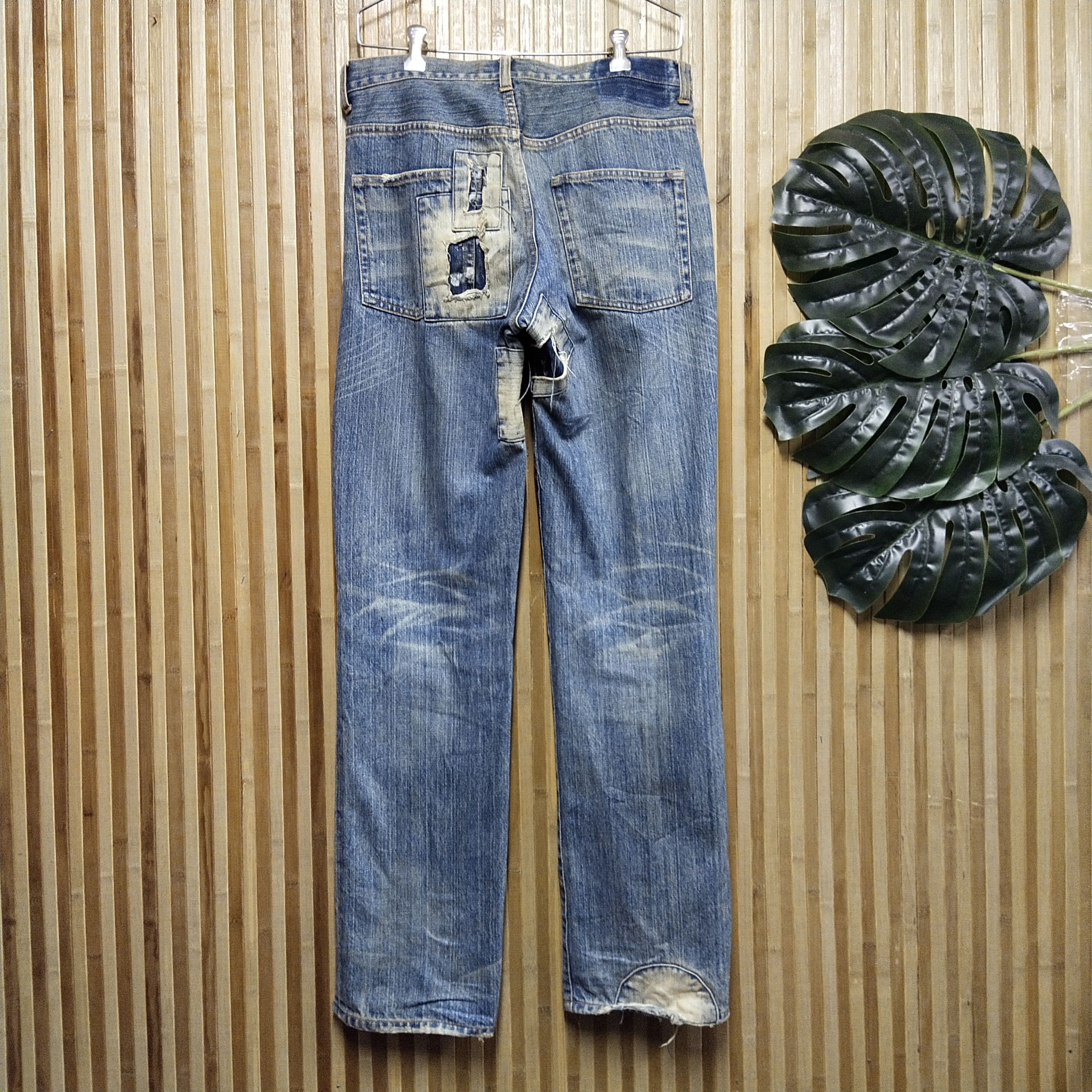 Japanese Brand Japanese Brand Patchwork Jeans Distressed Jeans Size US 32 / EU 48 - 3 Thumbnail