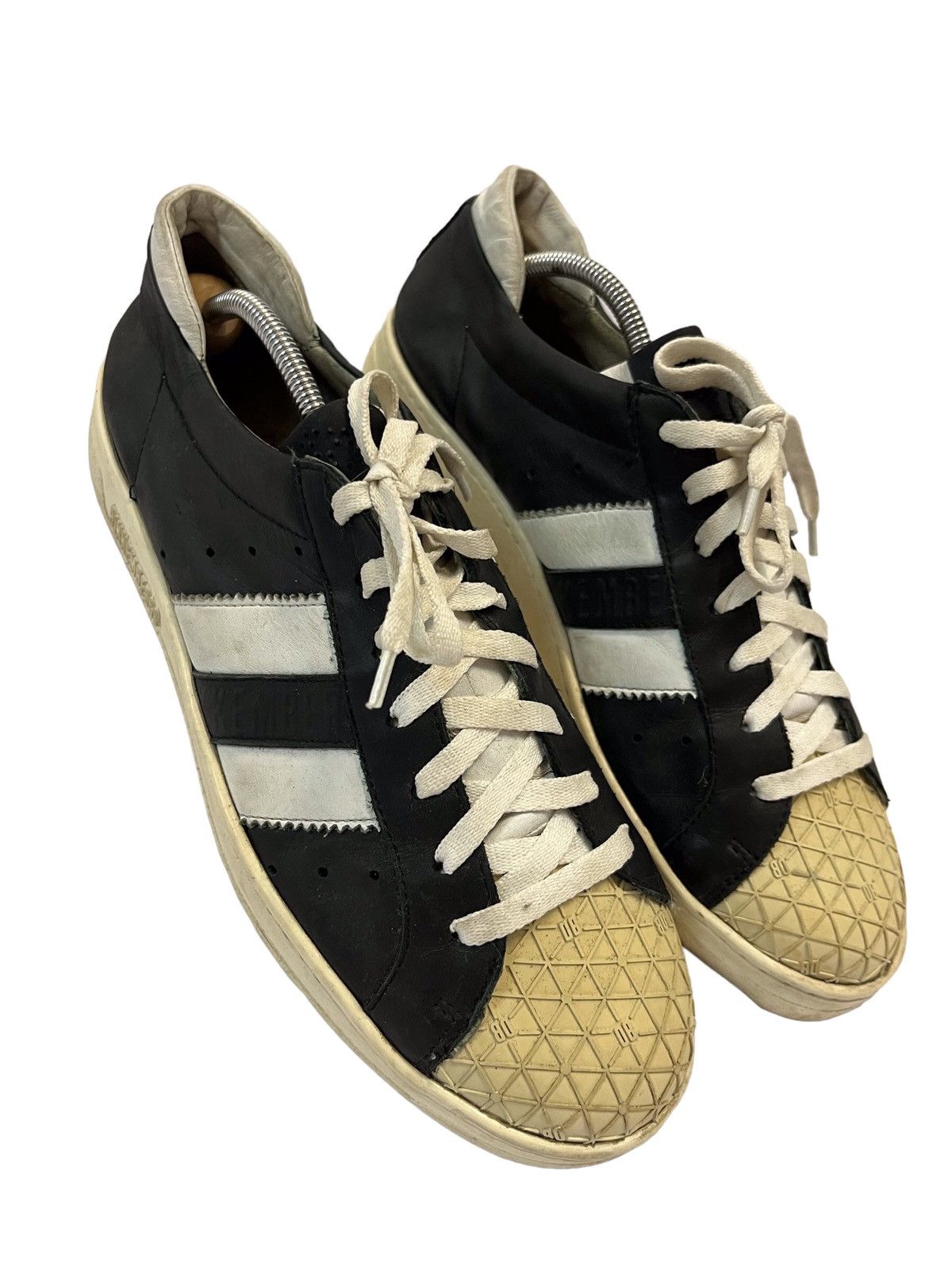 Dirk Bikkembergs Dirk Bikkembergs Low Top Sneakers Size US 7.5 / EU 40-41 - 19 Thumbnail