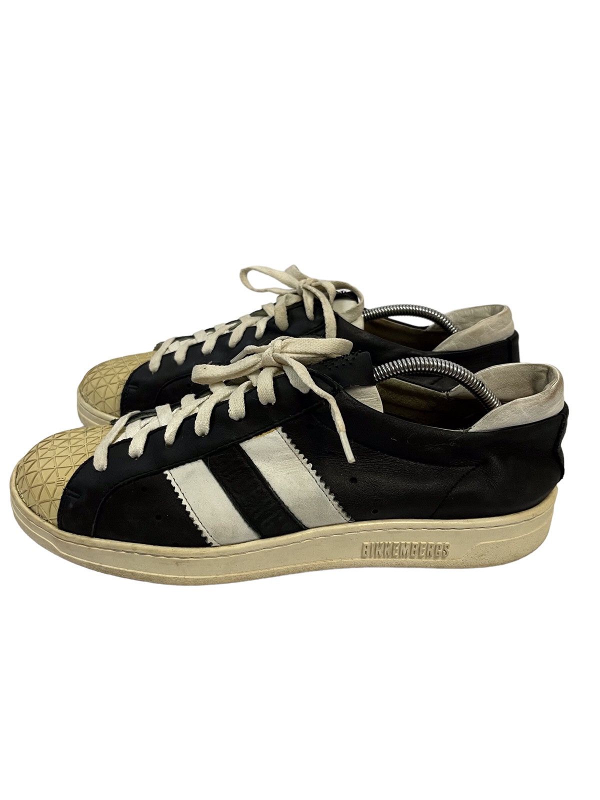 Dirk Bikkembergs Dirk Bikkembergs Low Top Sneakers Size US 7.5 / EU 40-41 - 1 Thumbnail