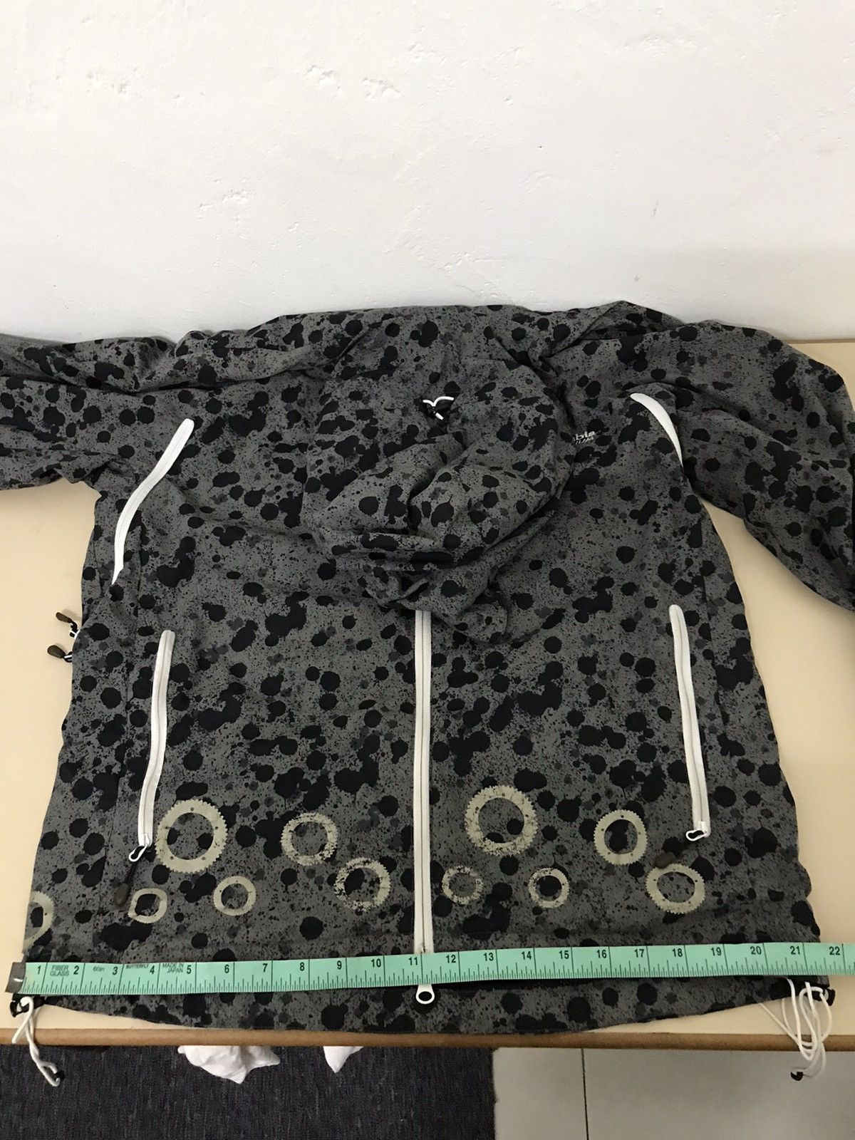 Futura 2000’s Columbia x Futura Stash Gorpcore Jacket Size US M / EU 48-50 / 2 - 14 Thumbnail