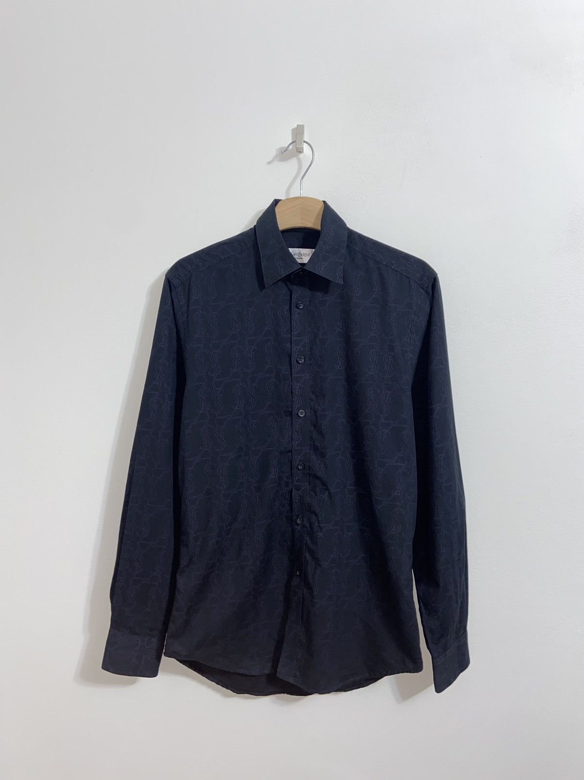 Yves Saint Laurent Yves Saint Laurent Button Up Shirt Monogram Size US S / EU 44-46 / 1 - 1 Thumbnail