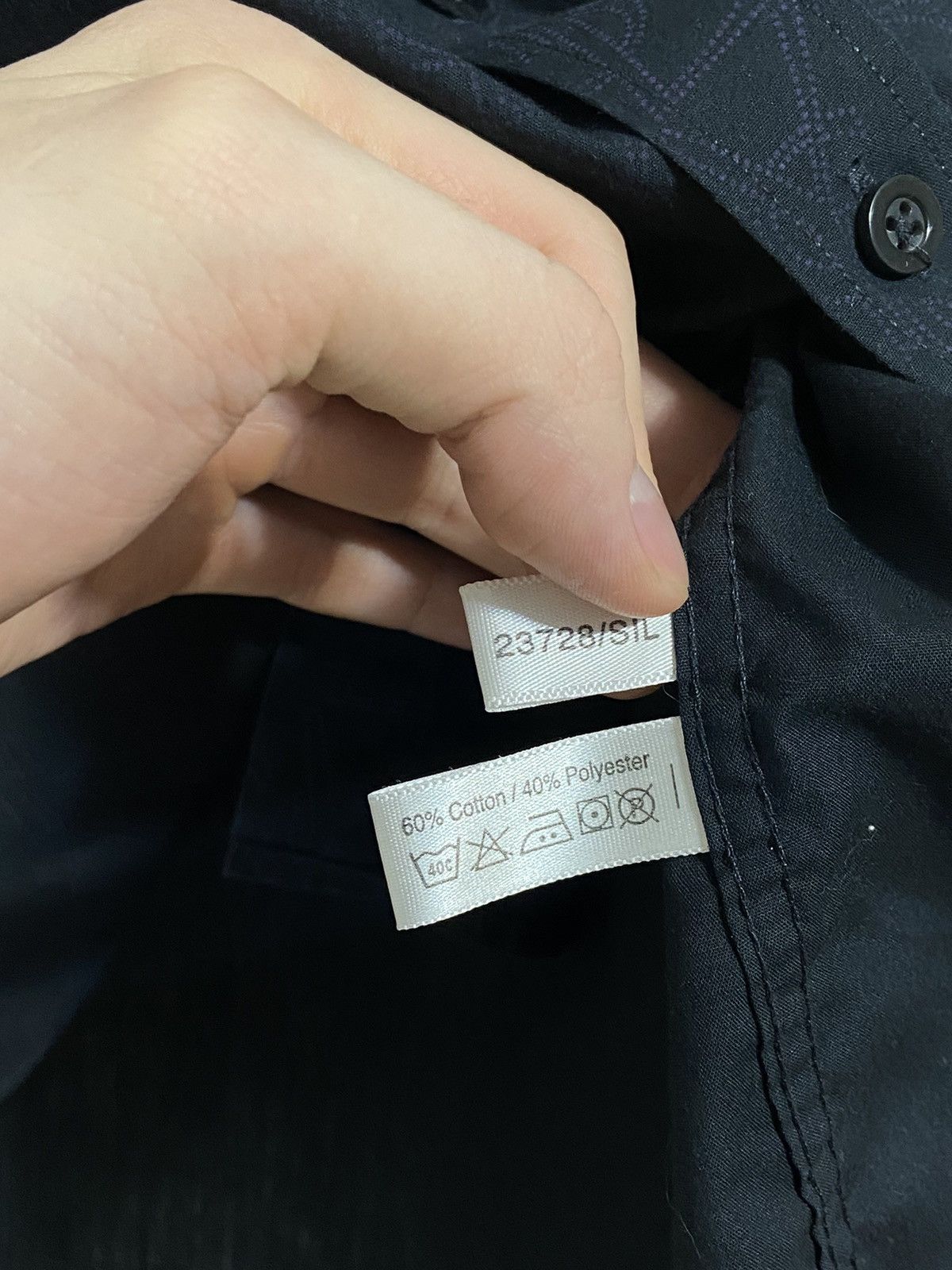 Yves Saint Laurent Yves Saint Laurent Button Up Shirt Monogram Size US S / EU 44-46 / 1 - 13 Thumbnail