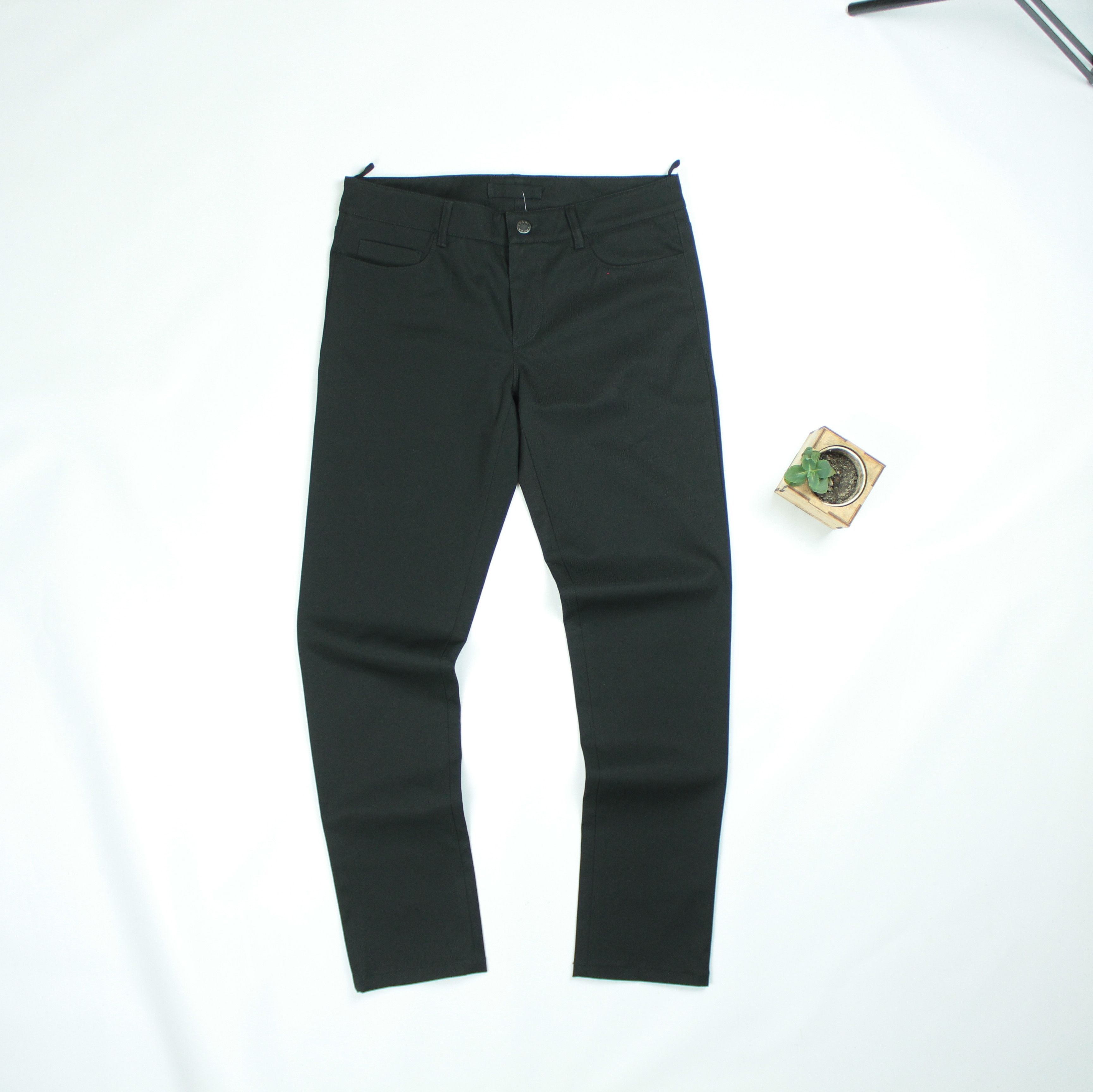 Prada Prada black tag formal pants womens 42 size black Size 28" / US 6 / IT 42 - 2 Thumbnail