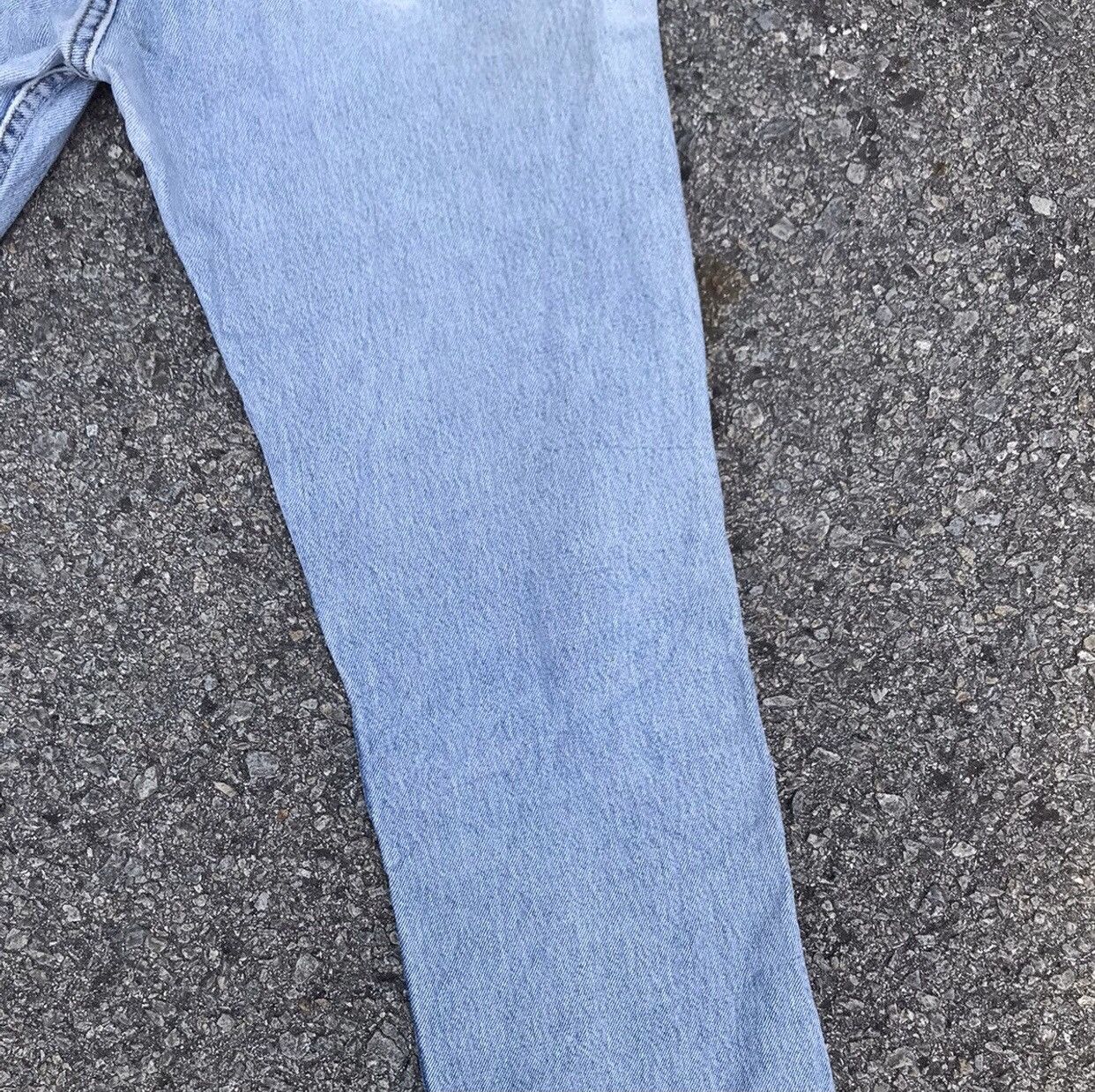 Levi's Vintage 90s Levis 501 Grunge Denim Jeans Lightwash Cobain Size US 32 / EU 48 - 14 Thumbnail