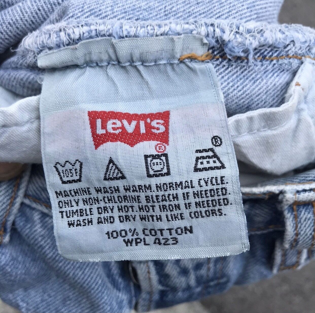 Levi's Vintage 90s Levis 501 Grunge Denim Jeans Lightwash Cobain Size US 32 / EU 48 - 20 Thumbnail