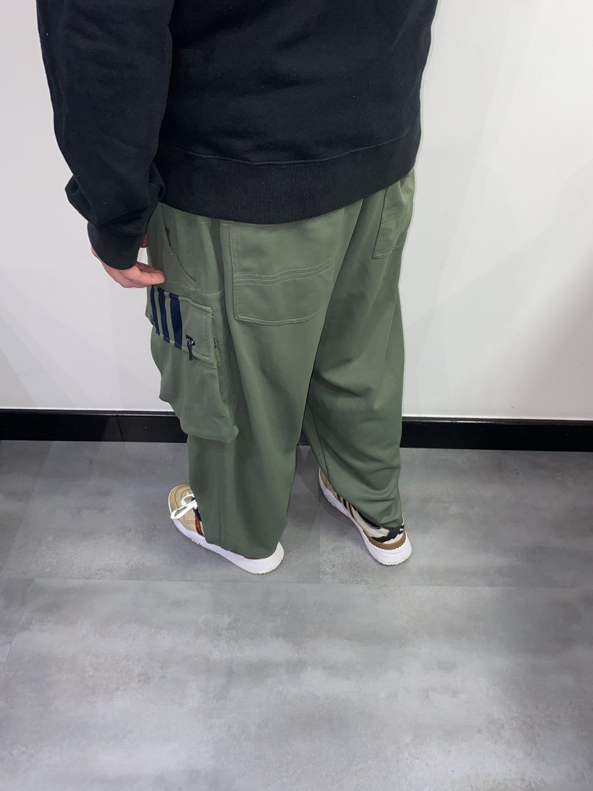 Y-3 × Yohji Yamamoto DS! Yohji Yamamoto X Adidas Military Green Cargo Pants Size US 34 / EU 50 - 6 Thumbnail