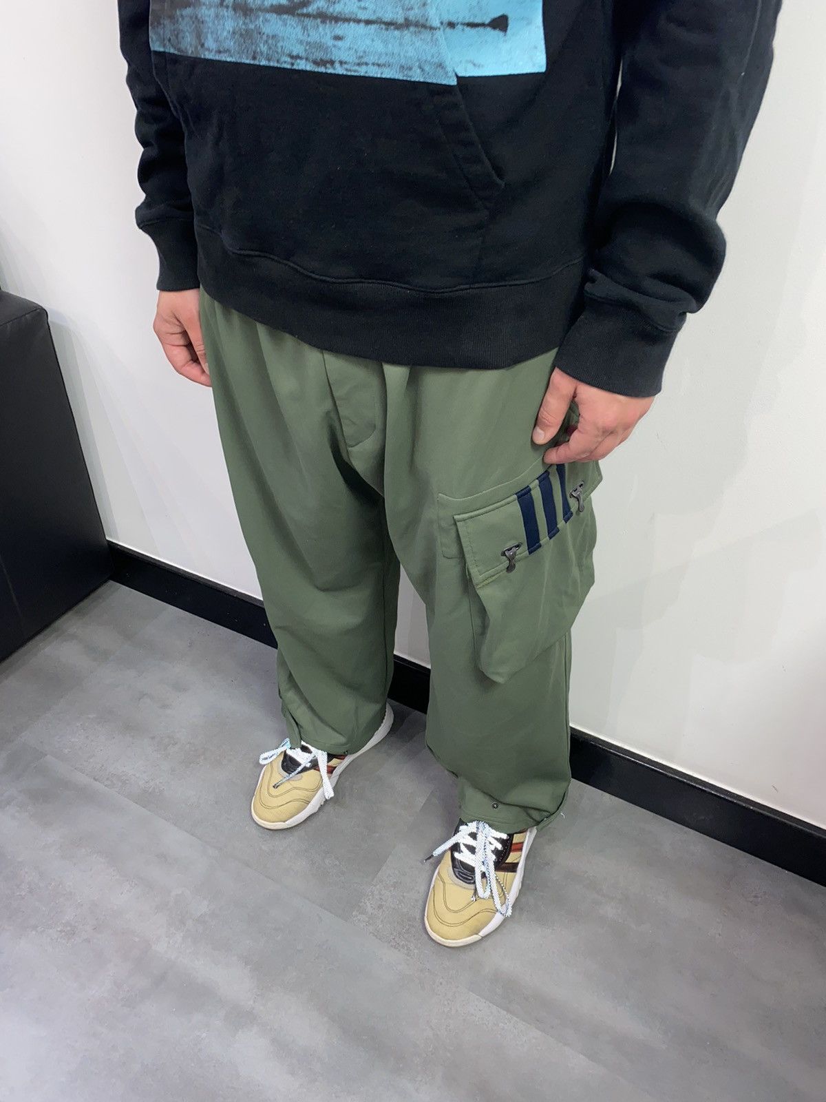 Y-3 × Yohji Yamamoto DS! Yohji Yamamoto X Adidas Military Green Cargo Pants Size US 34 / EU 50 - 3 Thumbnail