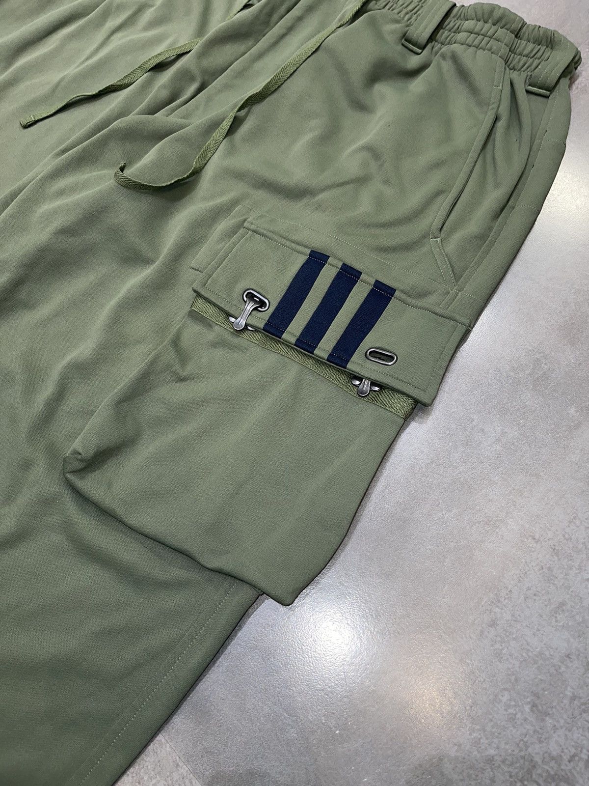 Y-3 × Yohji Yamamoto DS! Yohji Yamamoto X Adidas Military Green Cargo Pants Size US 34 / EU 50 - 11 Thumbnail