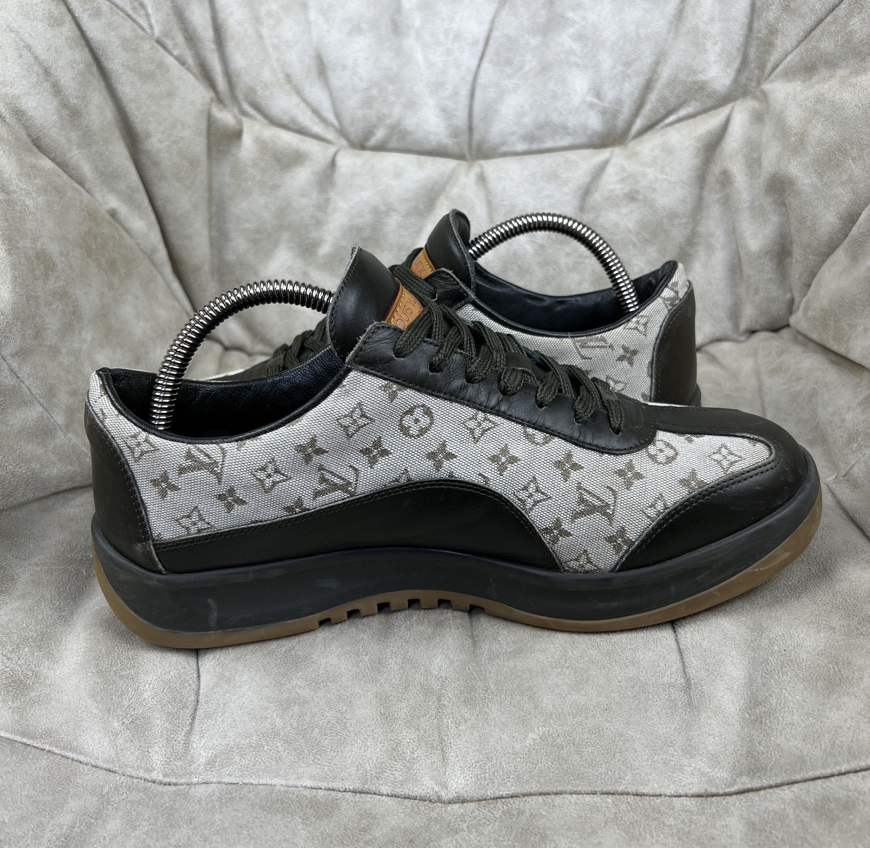 Louis Vuitton Louis Vuitton Green Monogram Low Top Sneakers Size US 9.5 / IT 39.5 - 7 Thumbnail