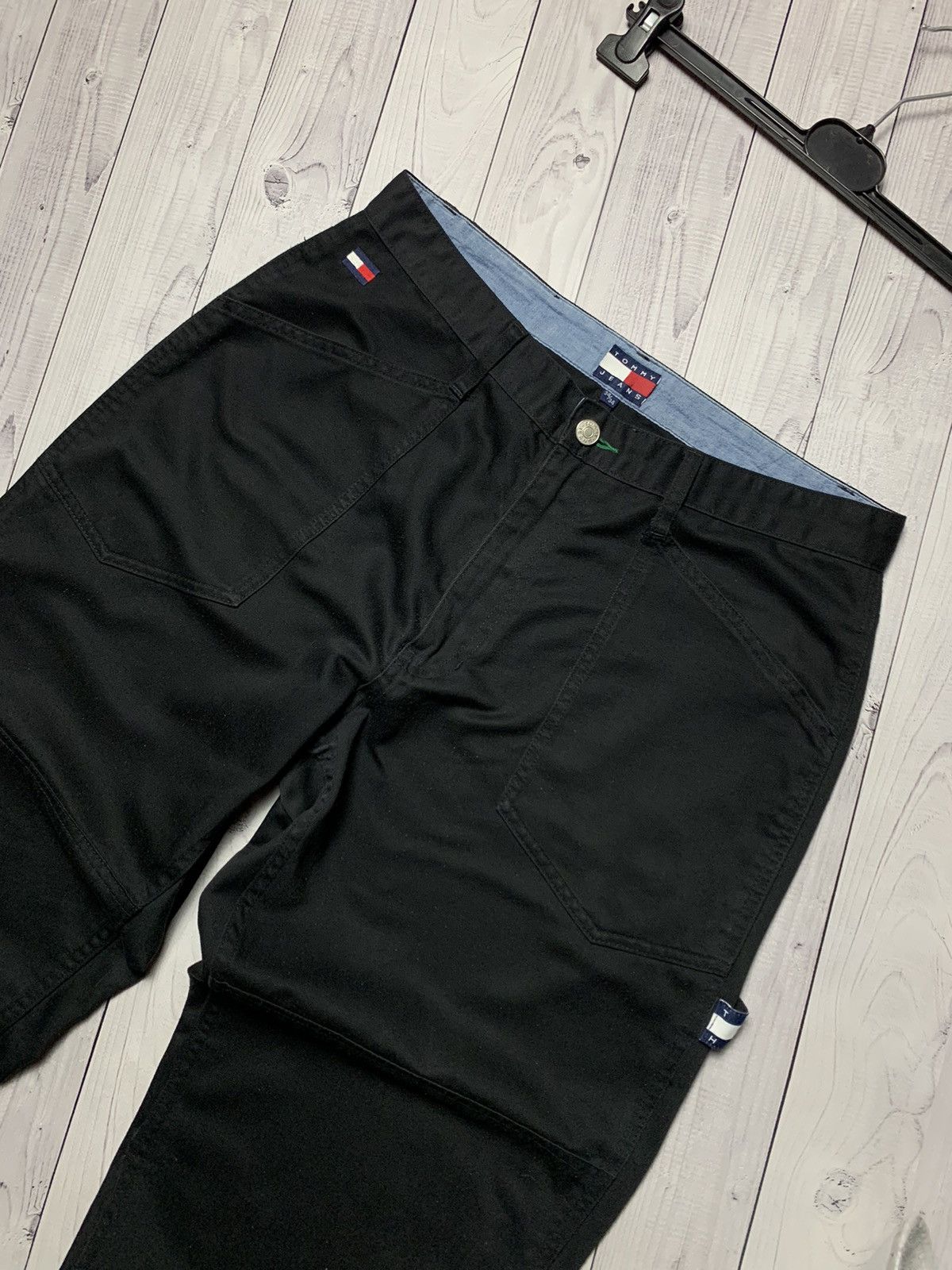 Tommy Hilfiger × Vintage Vintage cargo pants Tommy Hilfiger logo pocket rare black Size US 32 / EU 48 - 4 Thumbnail