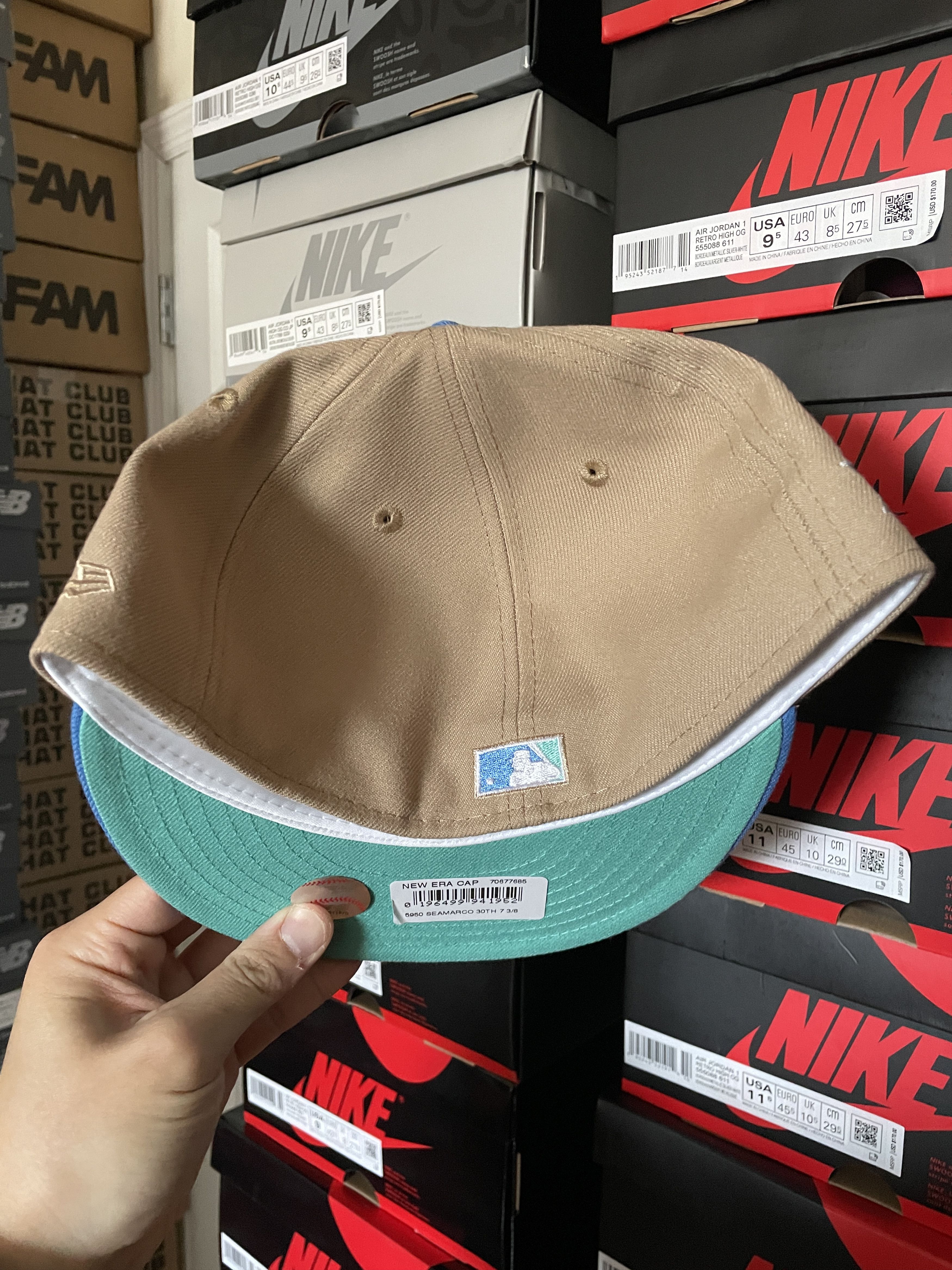 MLB × New Era Tan Khaki Blue Seattle Mariners 7 3/8 Two 2 Tone Iced 30th Size ONE SIZE - 5 Thumbnail