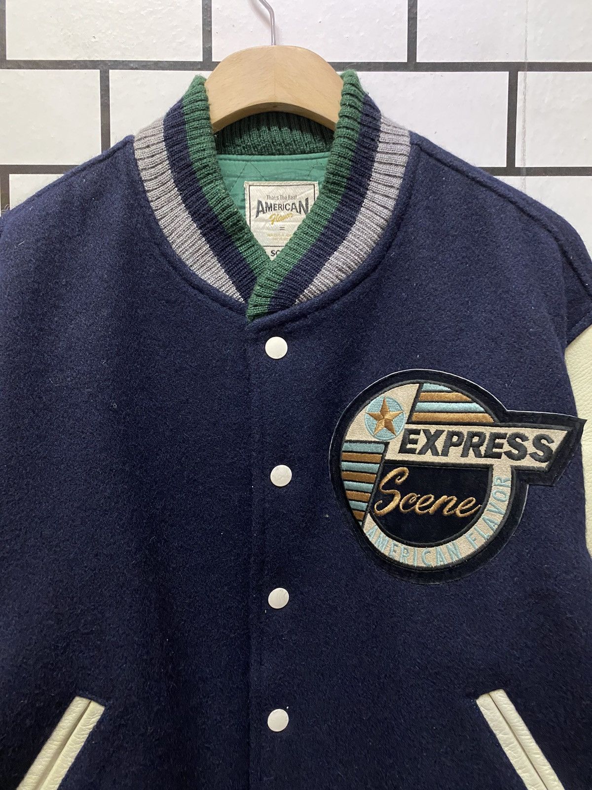 Vintage Vintage 80’s American Flavours Leather Wool Varsity Jacket Size US L / EU 52-54 / 3 - 9 Thumbnail