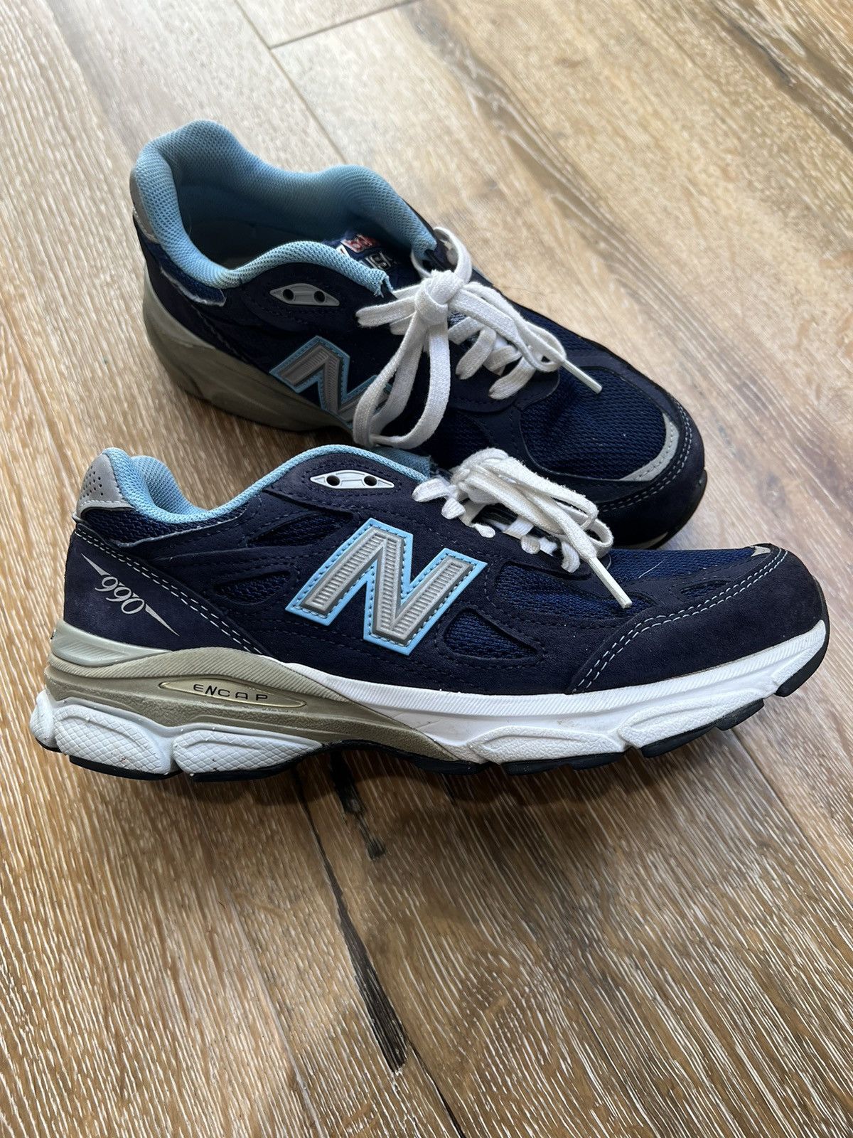 New Balance New Balance W 990V3 Blue Size US 6 / IT 36 - 1 Thumbnail