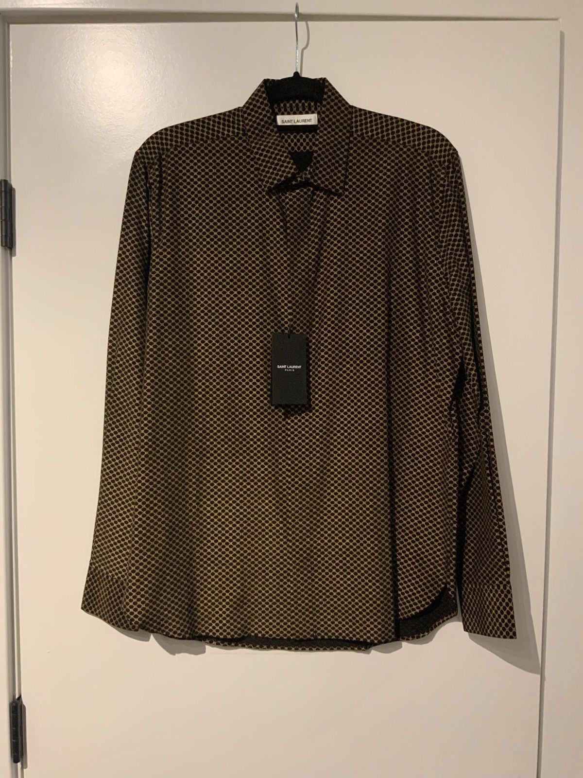Saint Laurent Paris Silk FW18 Gold and Black Button Up Size US S / EU 44-46 / 1 - 1 Thumbnail