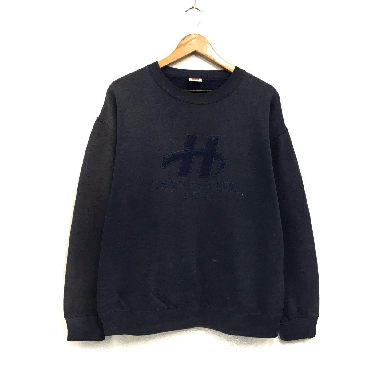 Hanes × Vintage Hanes Sweatshirt Crewneck Big Spellout North Corolina Hanes Size US M / EU 48-50 / 2 - 2 Thumbnail