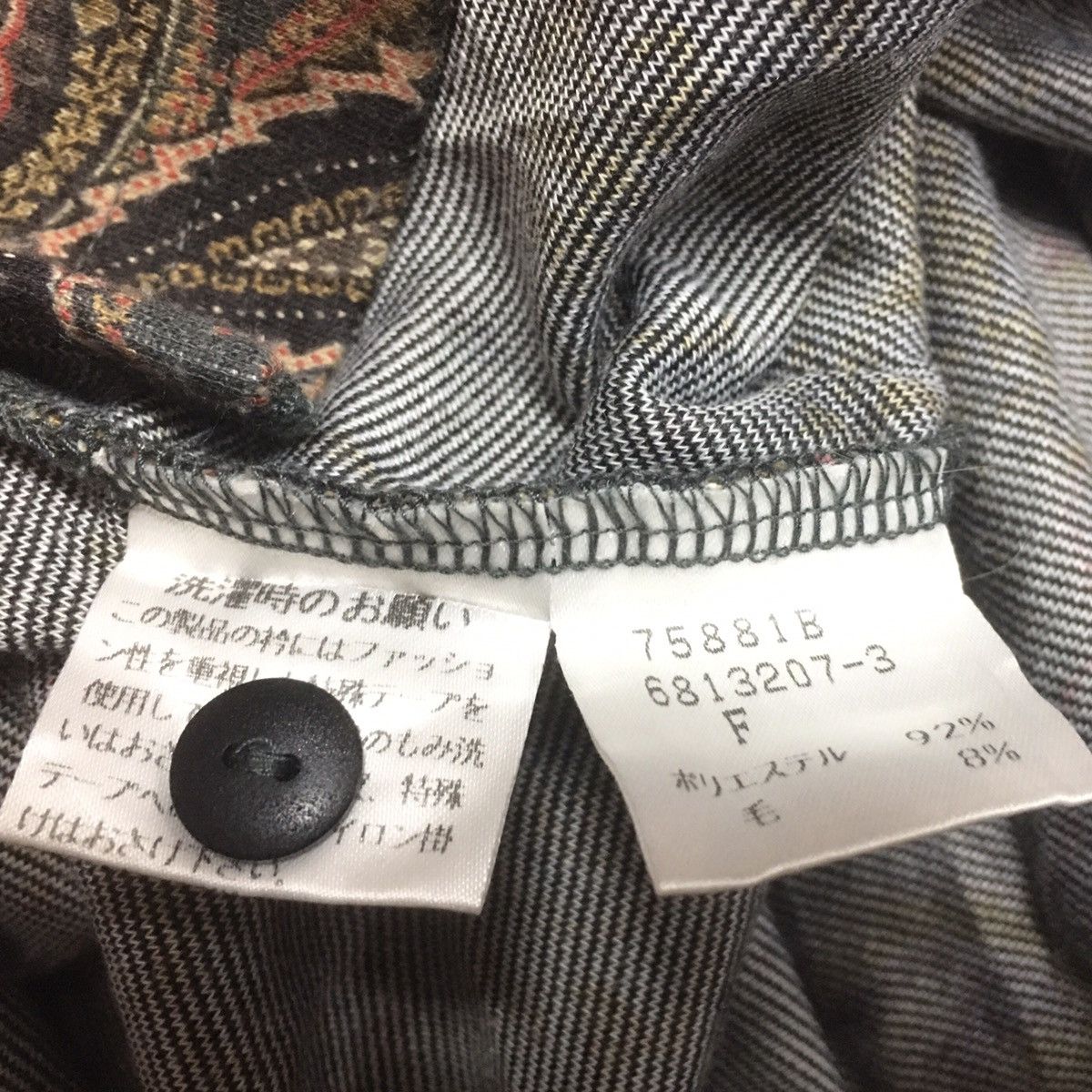 Japanese Brand × Other × Vintage Vintage Paisley Half Button Paisley Full Print Design Size US XS / EU 42 / 0 - 5 Thumbnail