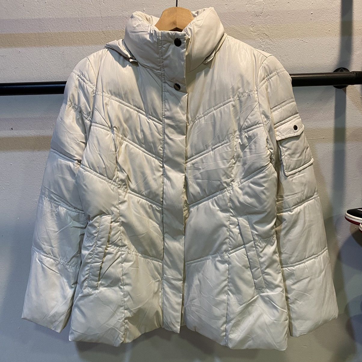 MCM MCM O.T.C White Puffer Jackets Size M Women | Grailed